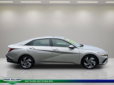 2024 Hyundai Elantra SEL