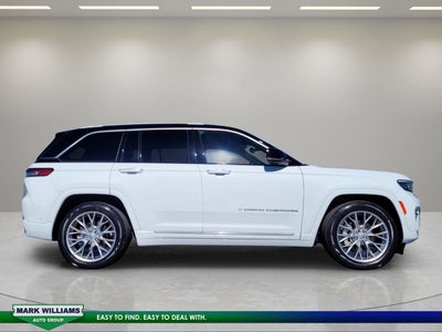 2023 Jeep Grand Cherokee Summit