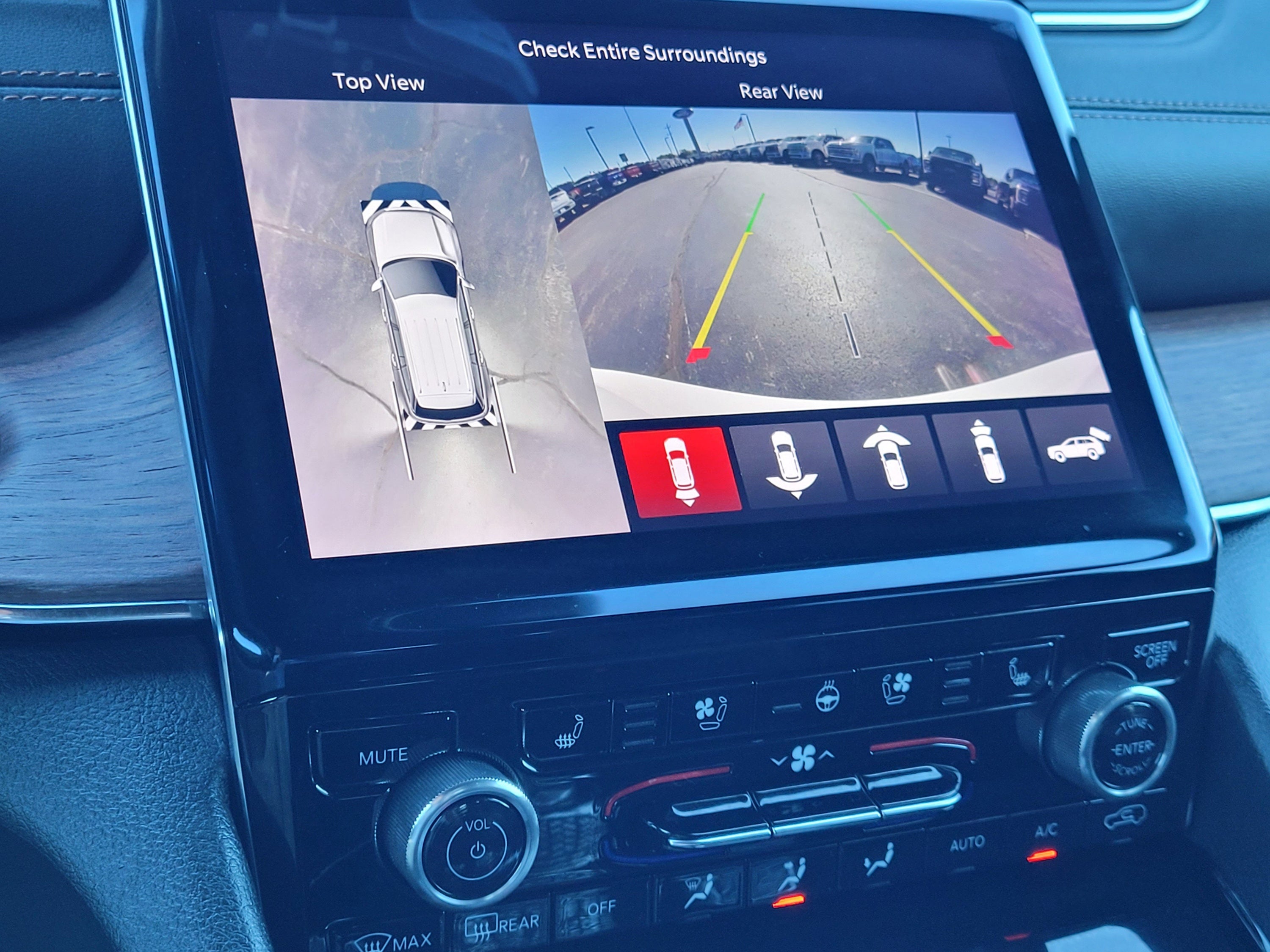 2023 Jeep Grand Cherokee Summit