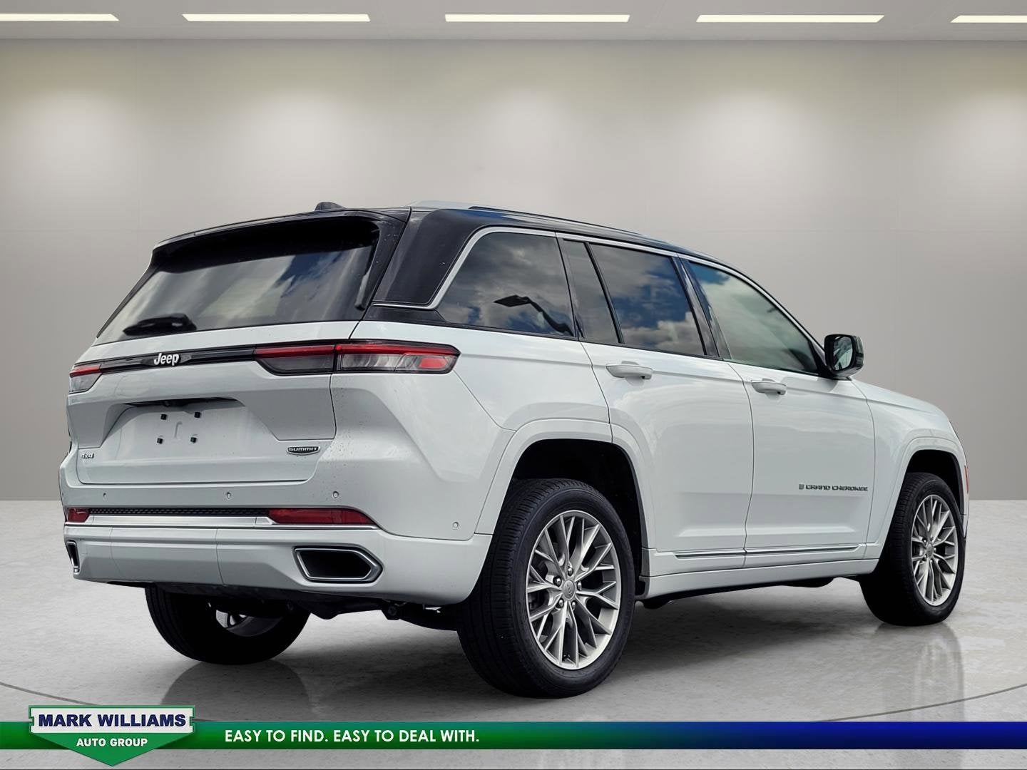 2023 Jeep Grand Cherokee Summit
