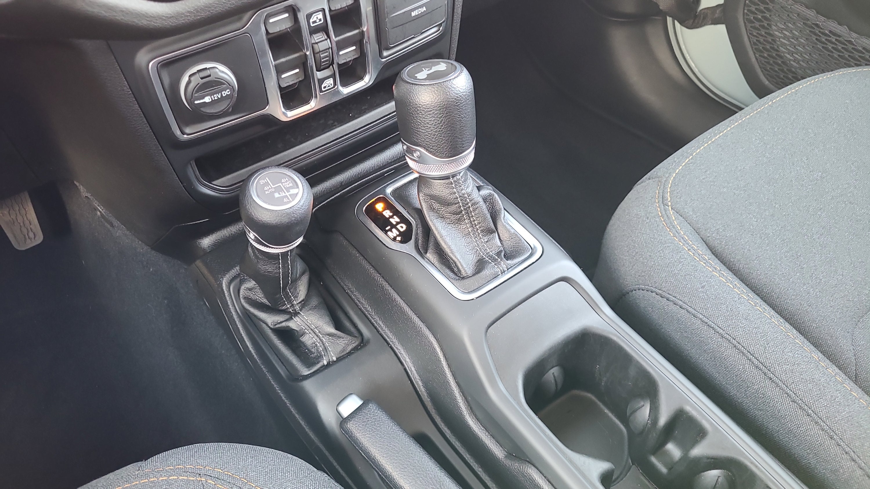 2024 Jeep Wrangler Sport S 4xe