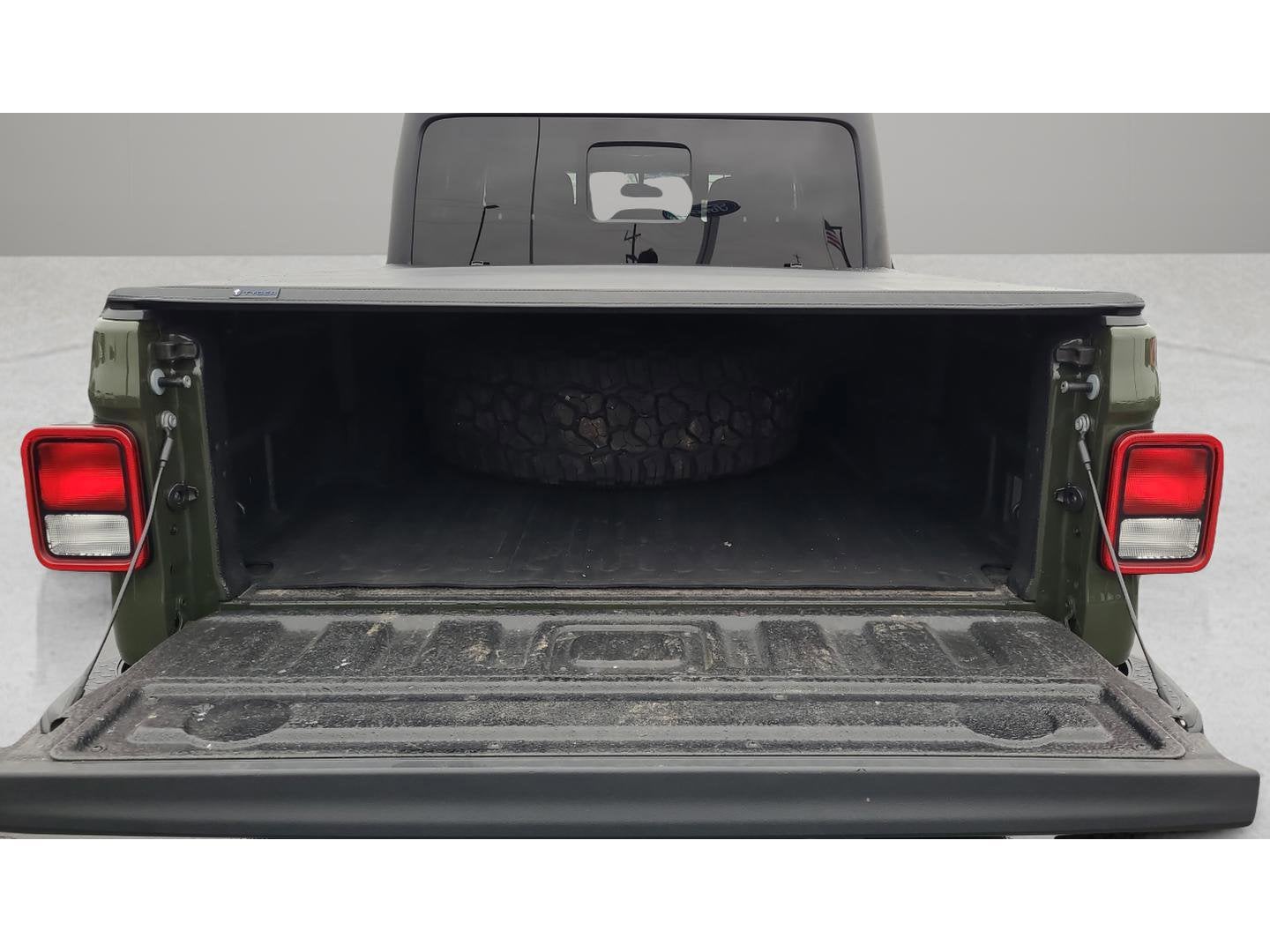 2023 Jeep Gladiator Willys