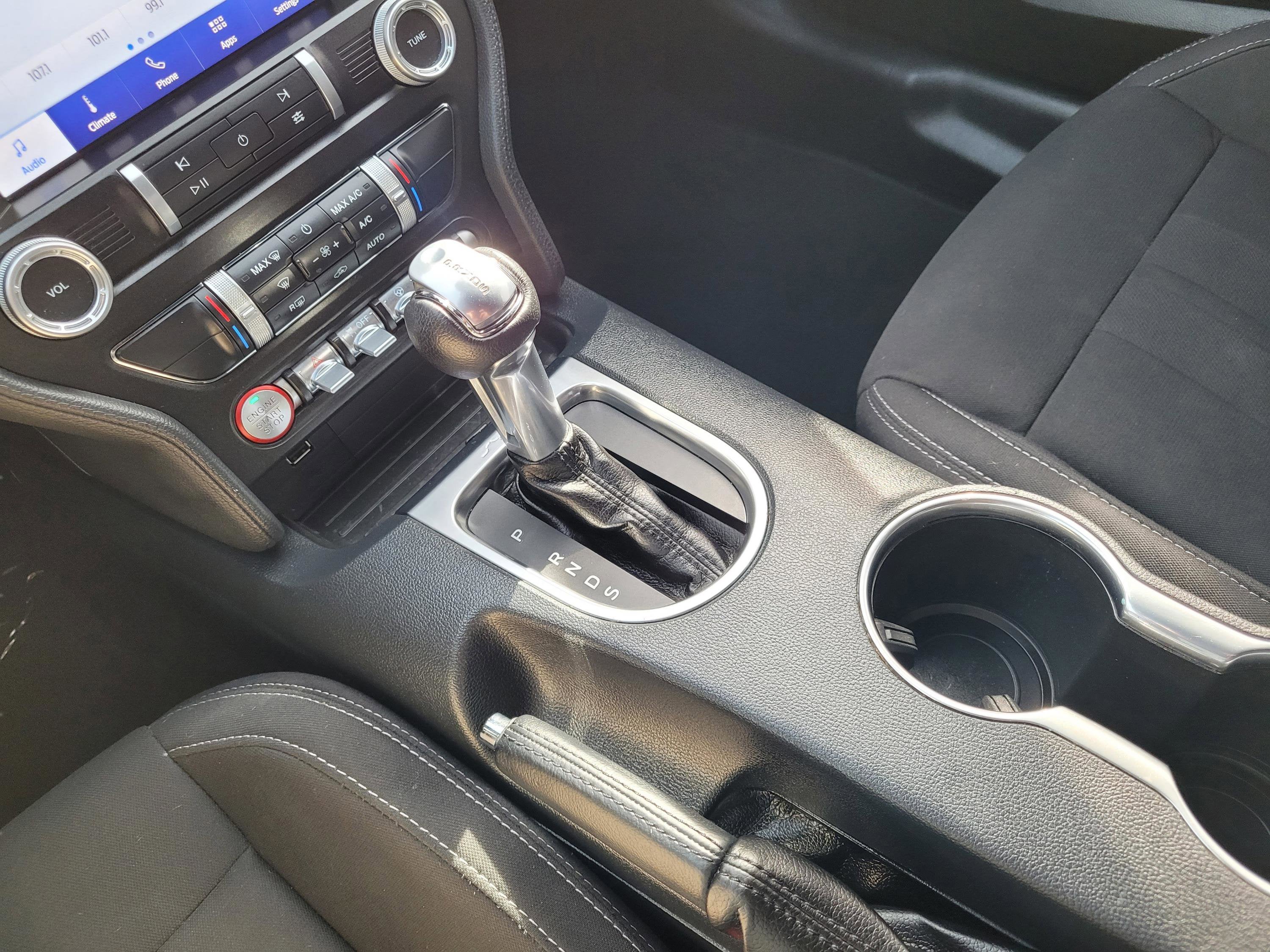 2021 Ford Mustang EcoBoost