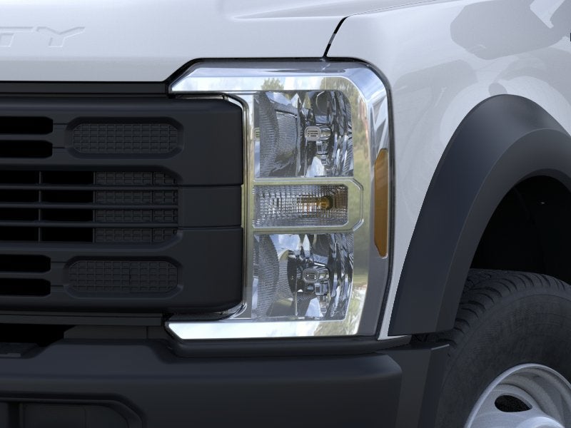 2025 Ford F-600SD XL