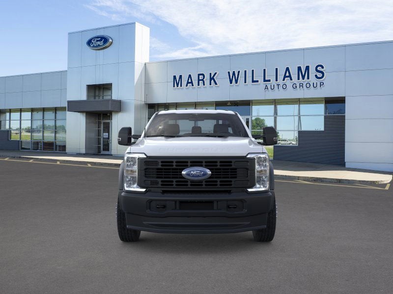 2025 Ford F-600SD XL