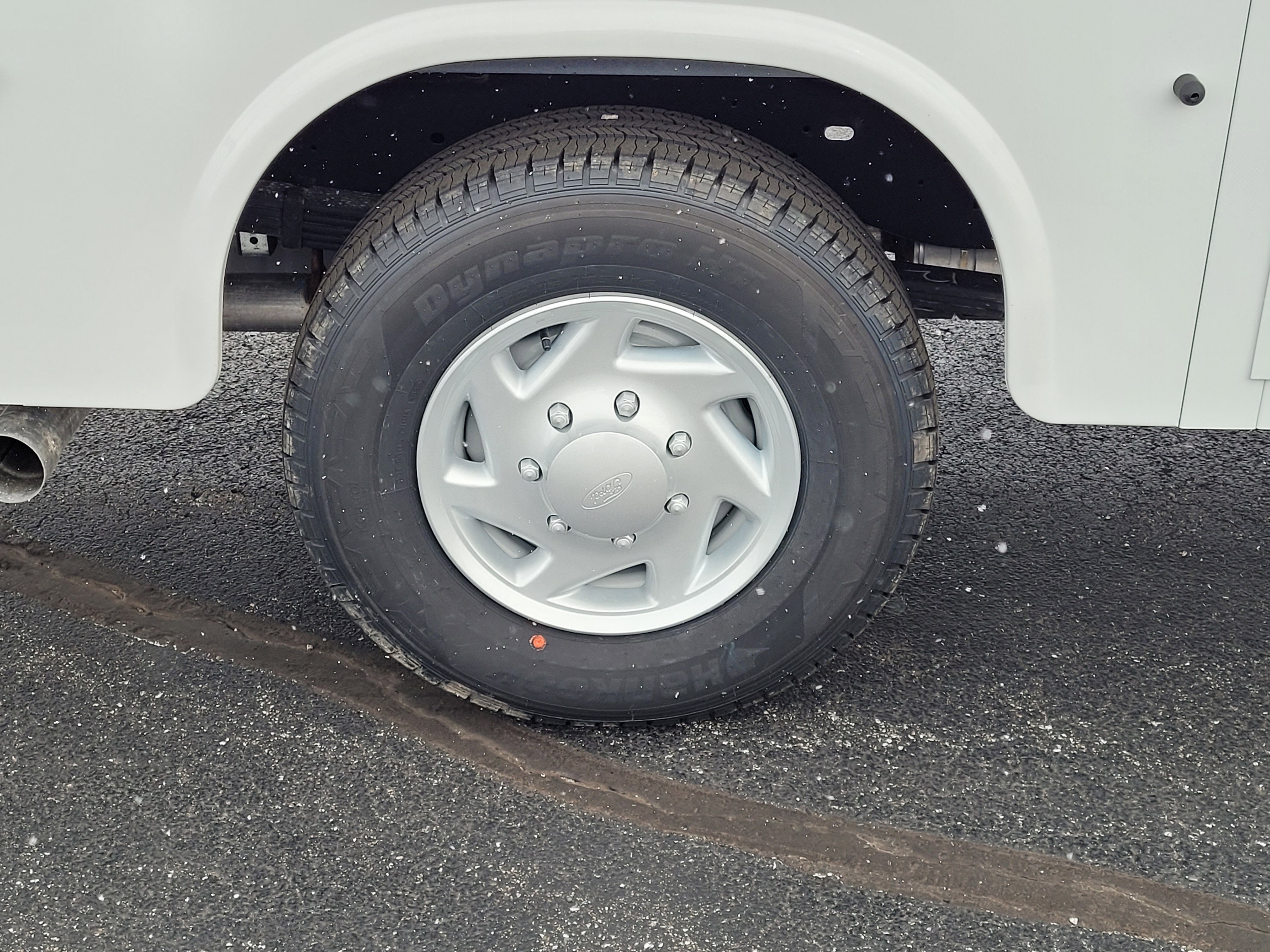 2026 Ford E-350SD Base Cutaway