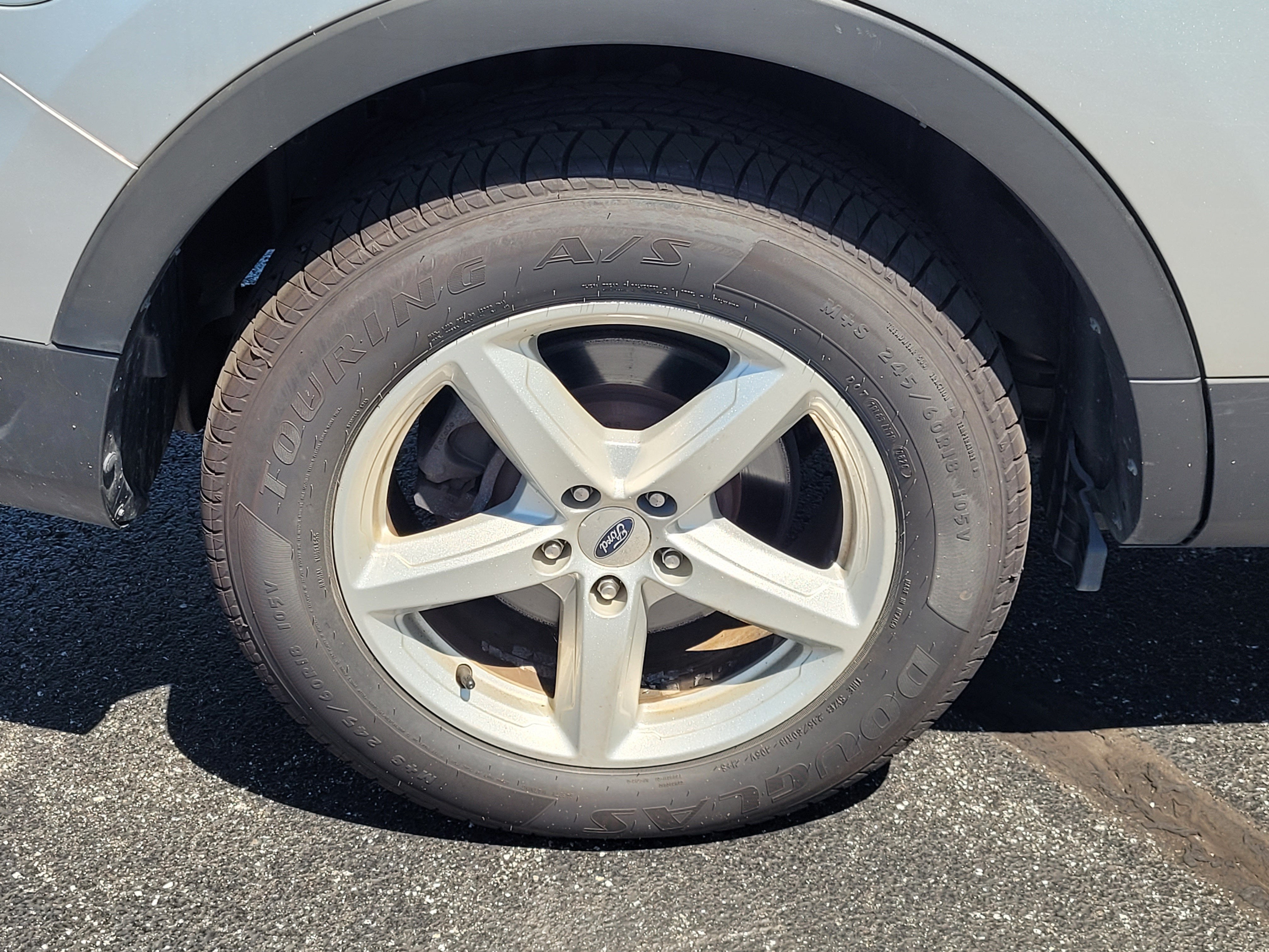 2019 Ford Explorer Base