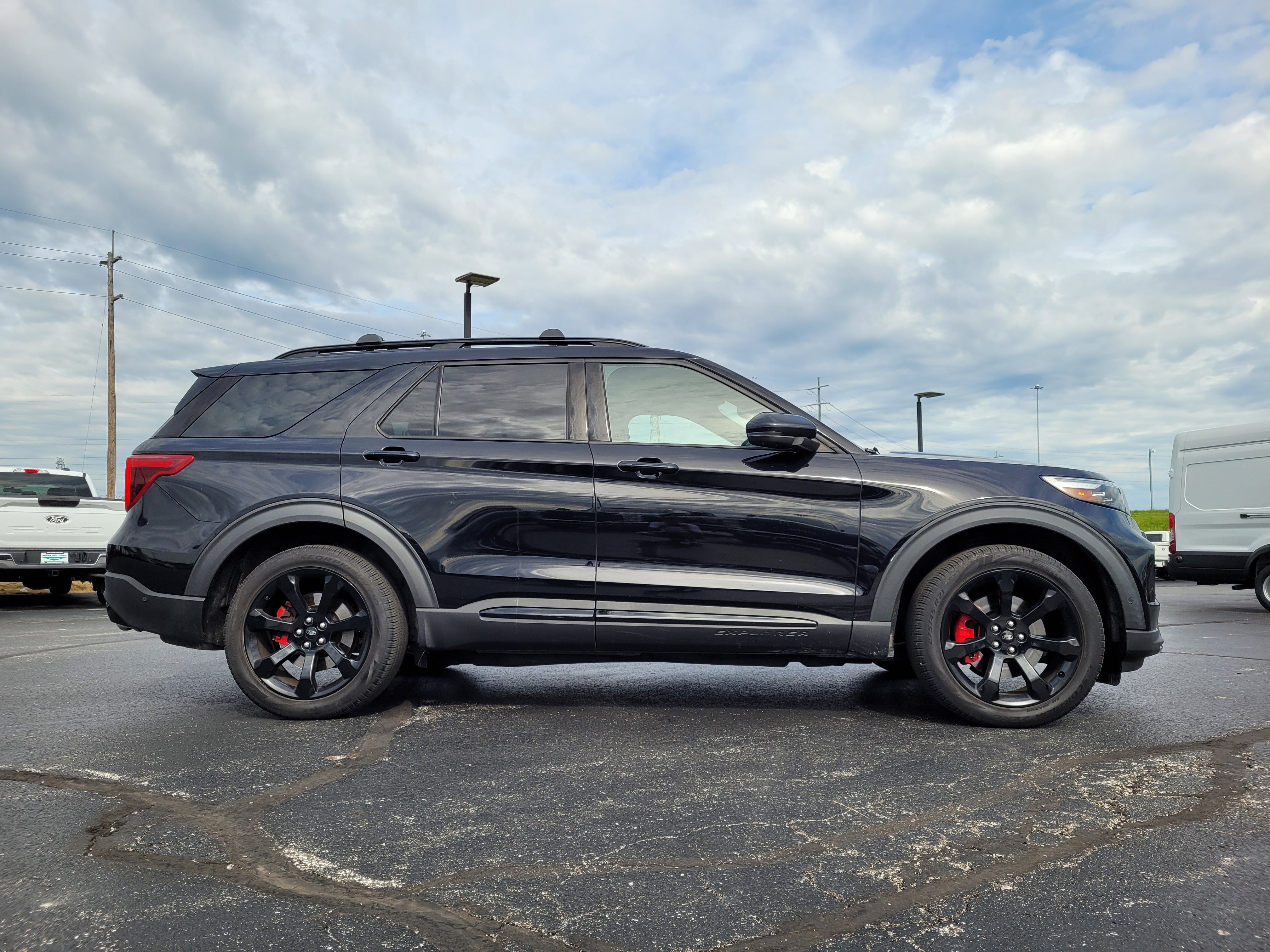 2020 Ford Explorer ST