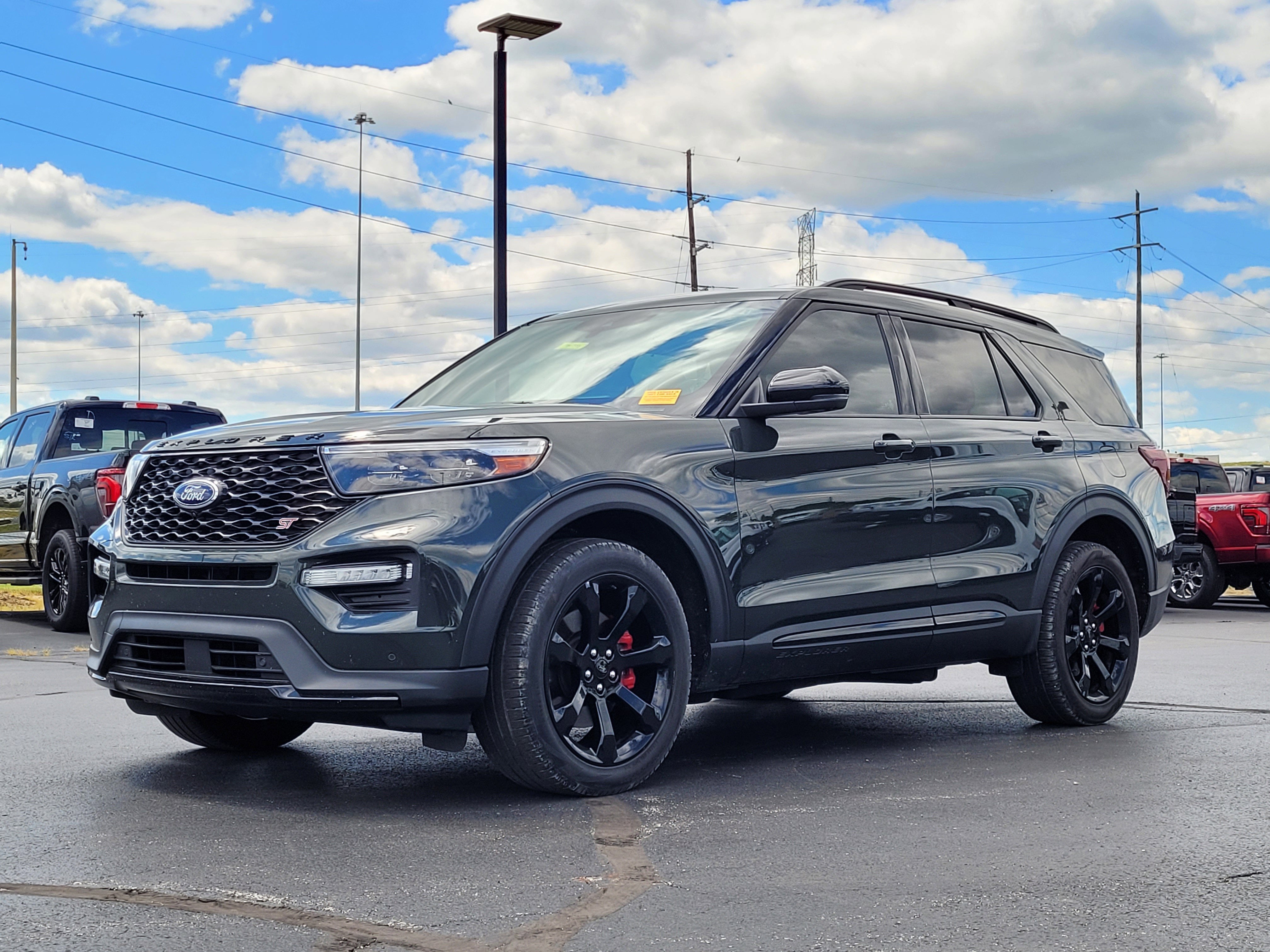 2023 Ford Explorer ST