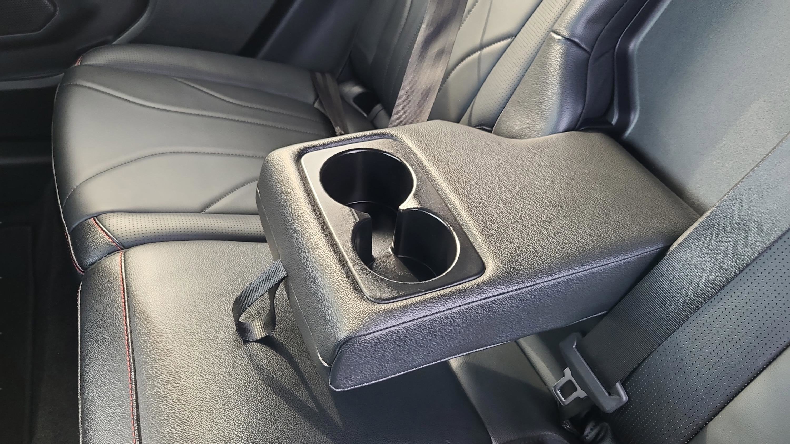 2025 Ford Escape ST-Line Elite