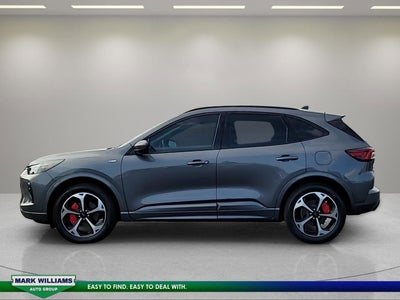 2025 Ford Escape ST-Line Elite