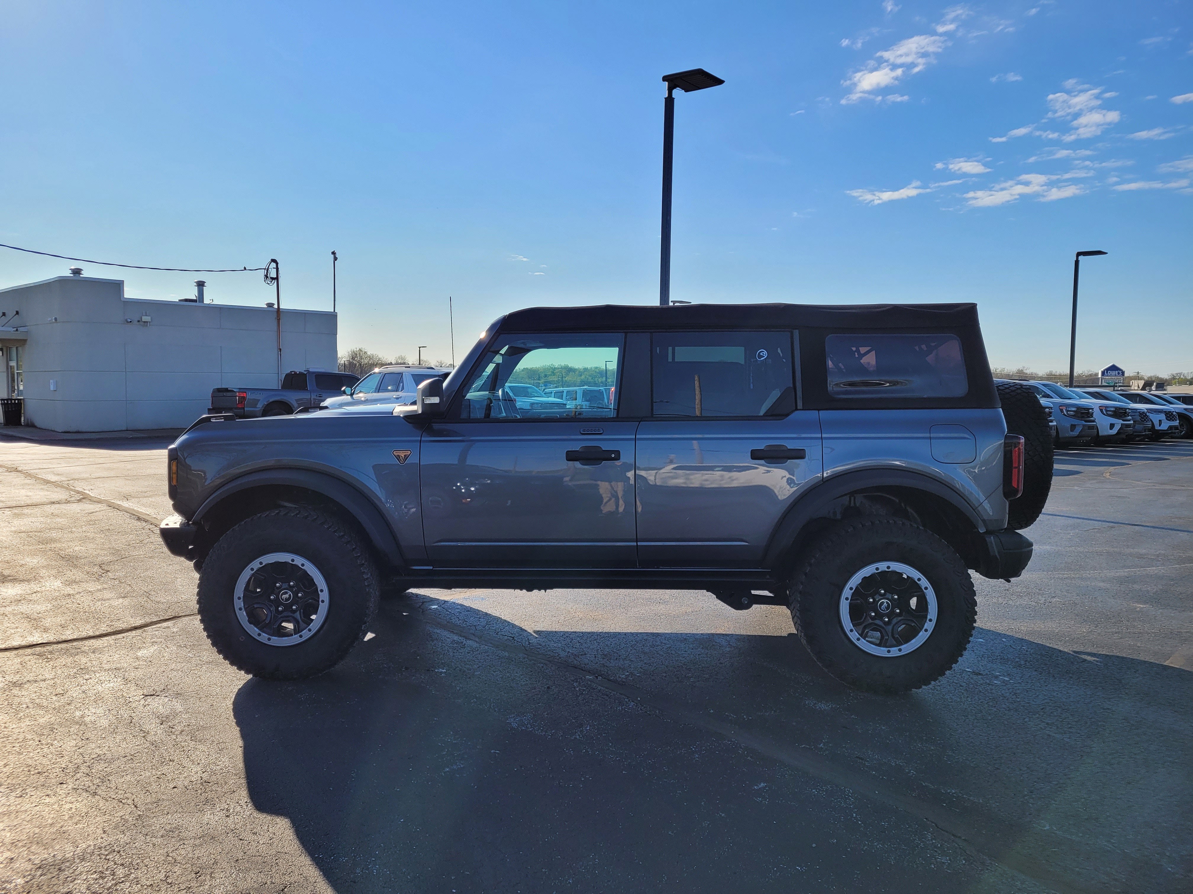 2022 Ford Bronco Badlands