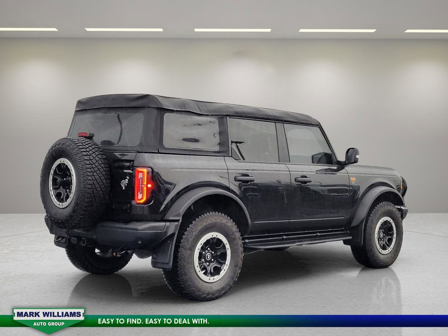 2023 Ford Bronco Badlands