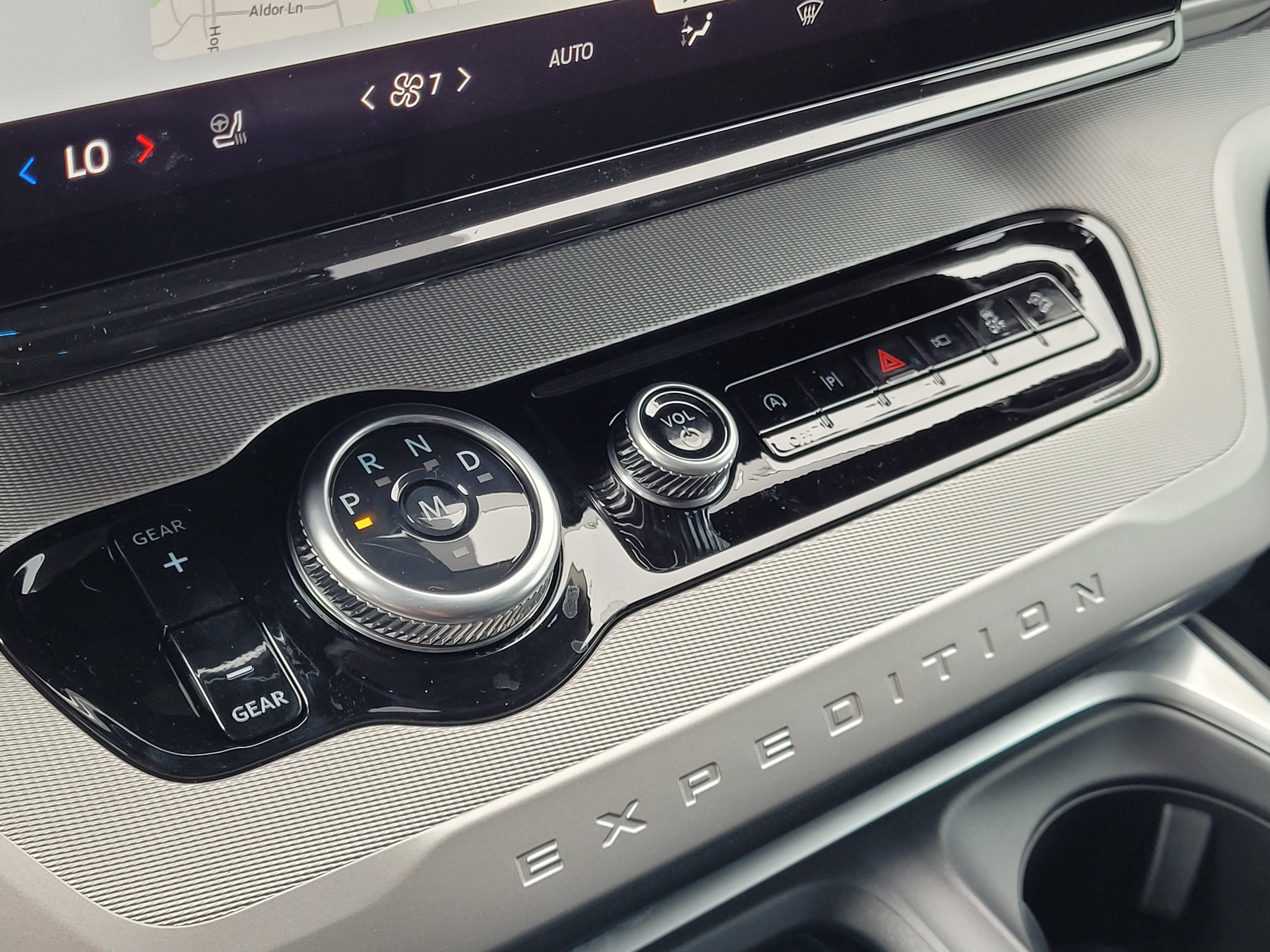 2027 Ford Expedition Max Active