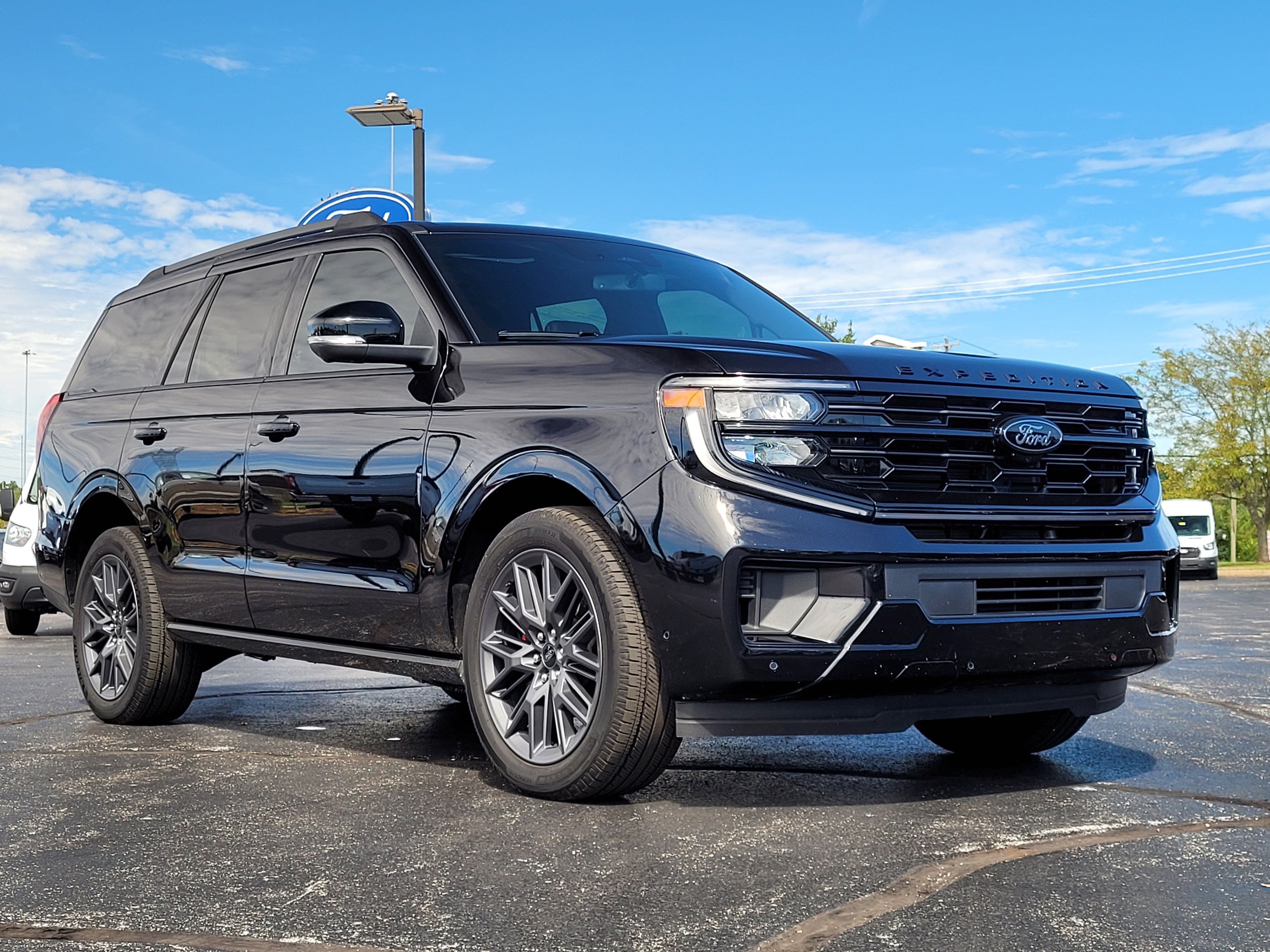 2025 Ford Expedition Platinum