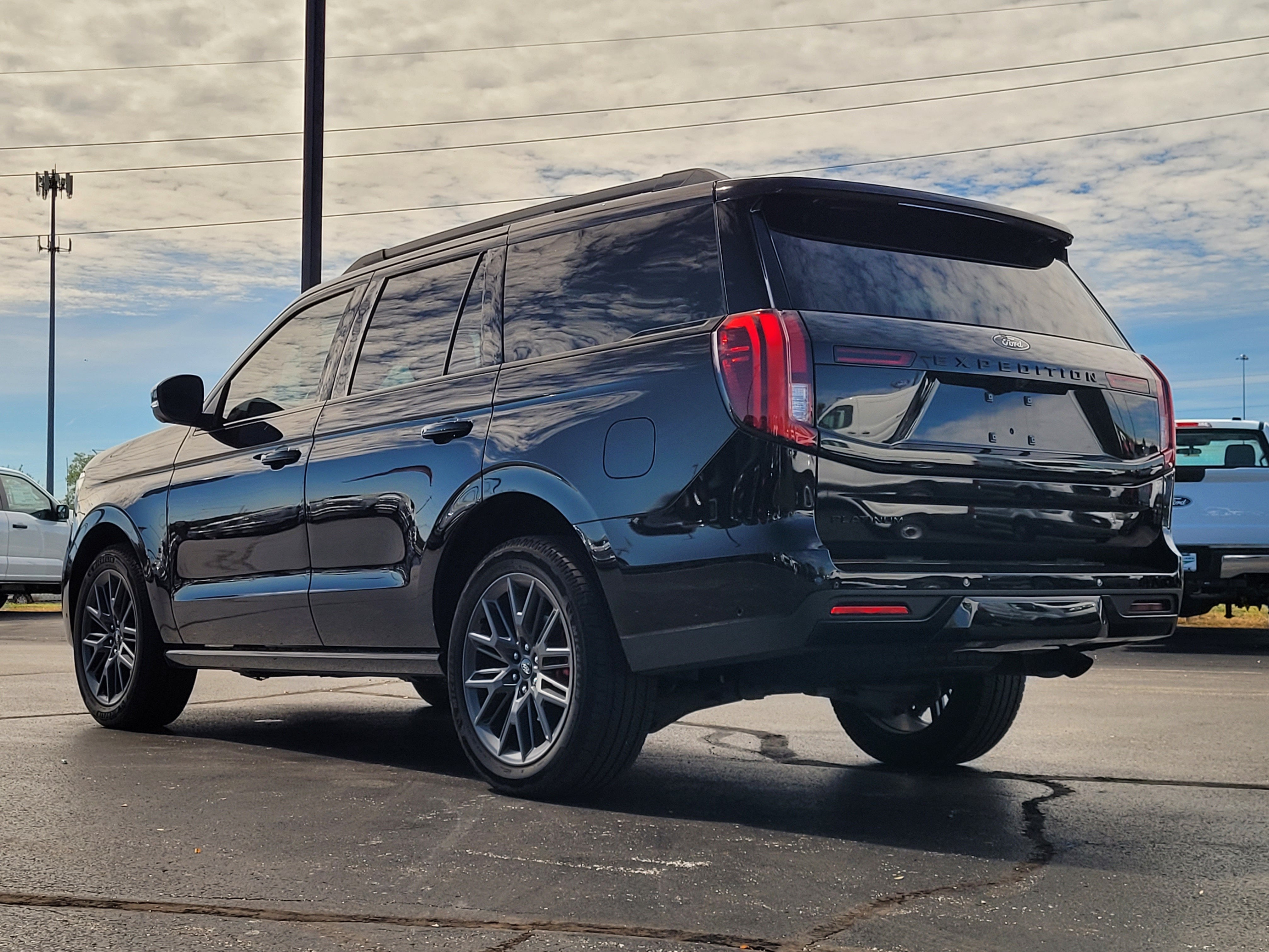 2025 Ford Expedition Platinum