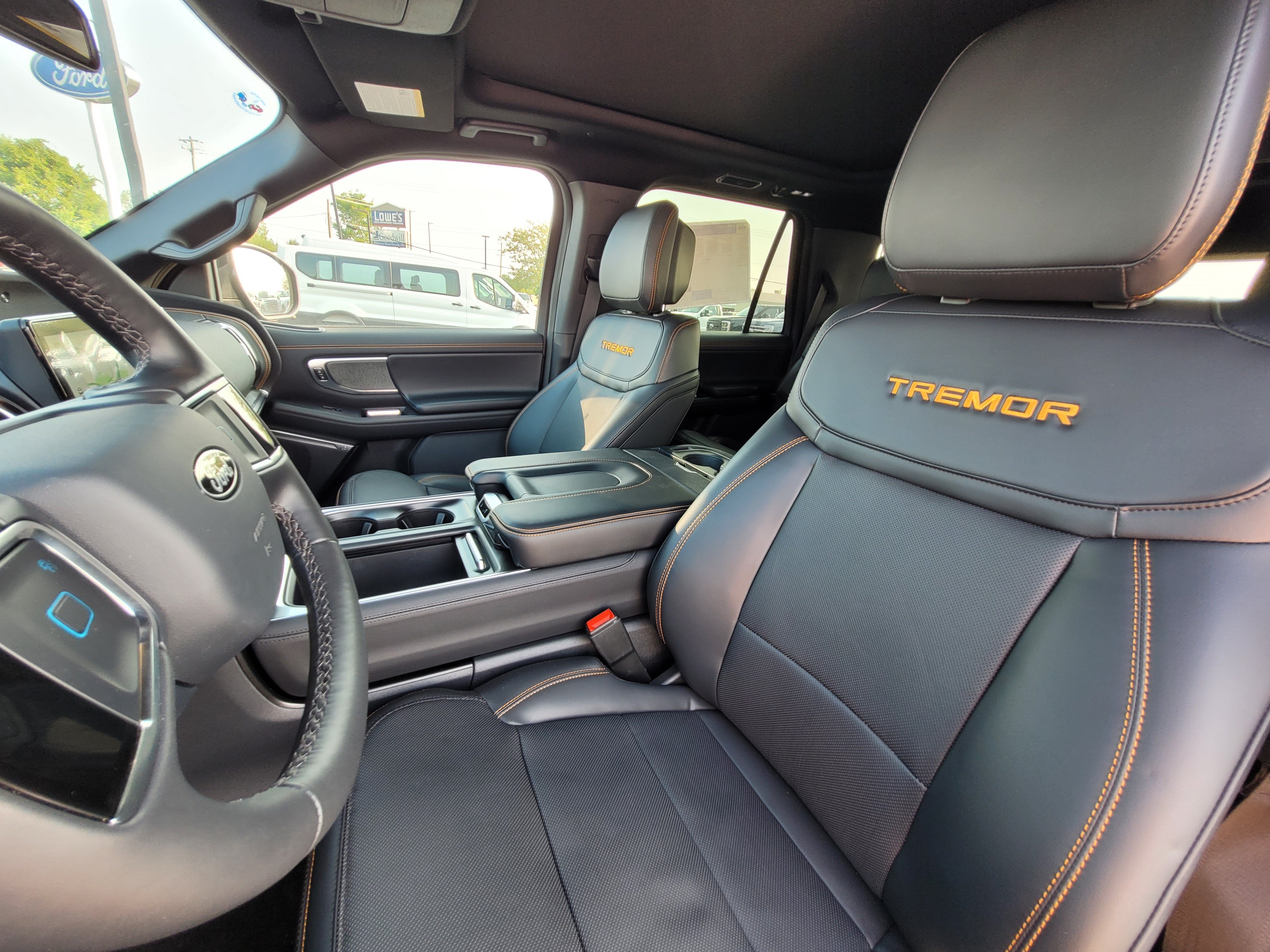 2026 Ford Expedition Tremor