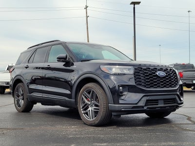 2025 Ford Explorer ST-Line