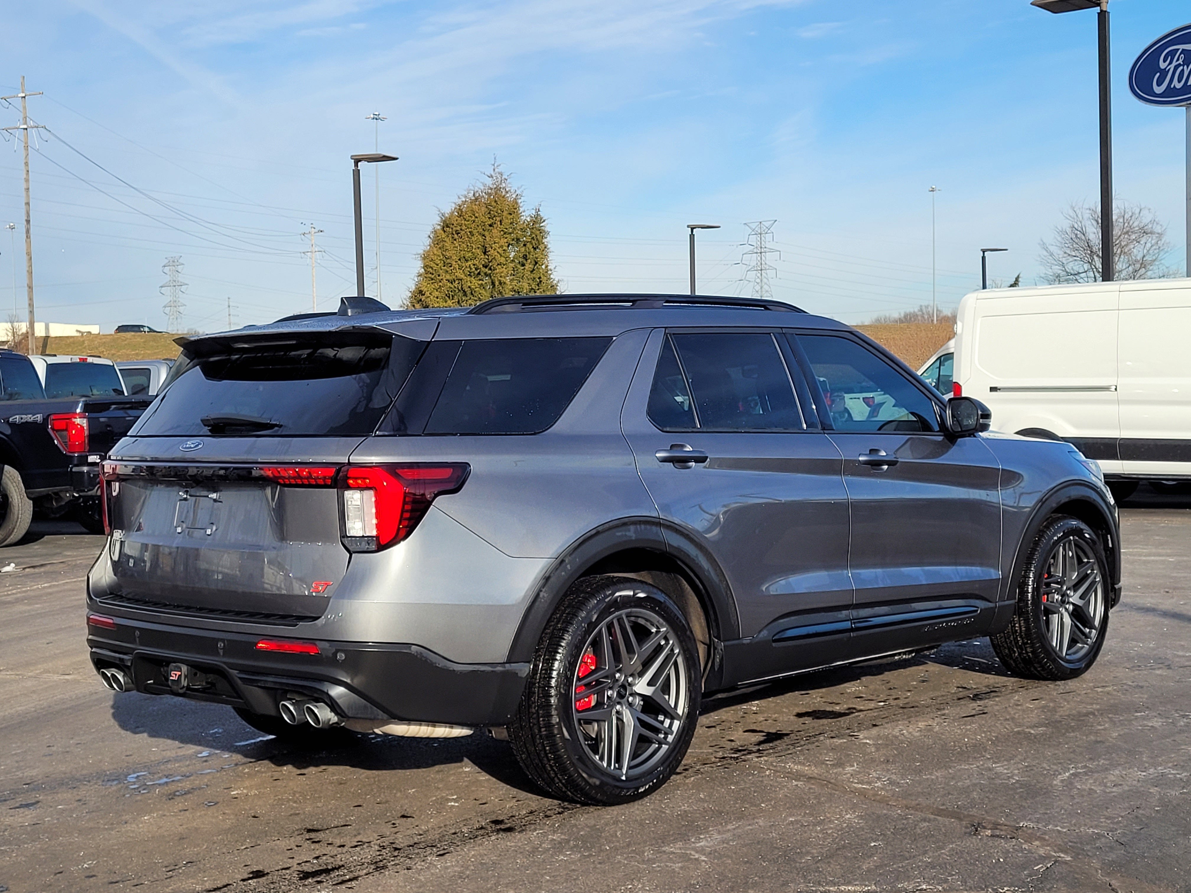 2025 Ford Explorer ST