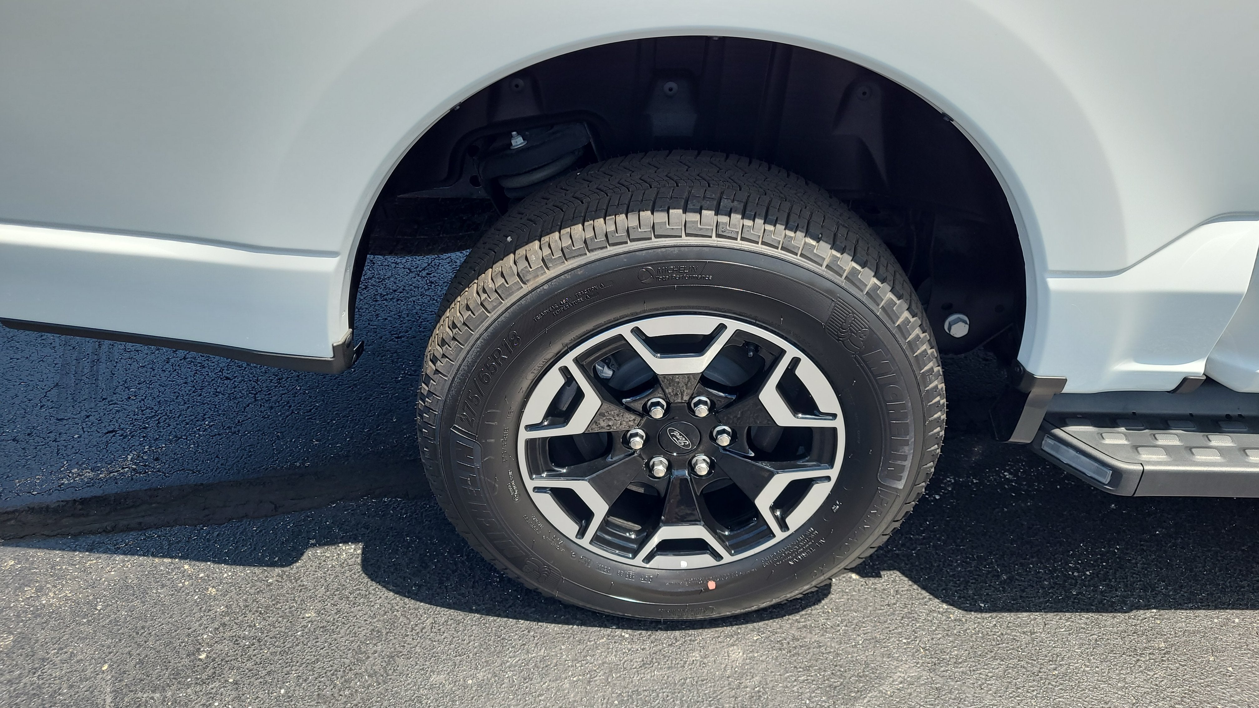 2023 Ford F-150 Lightning XLT