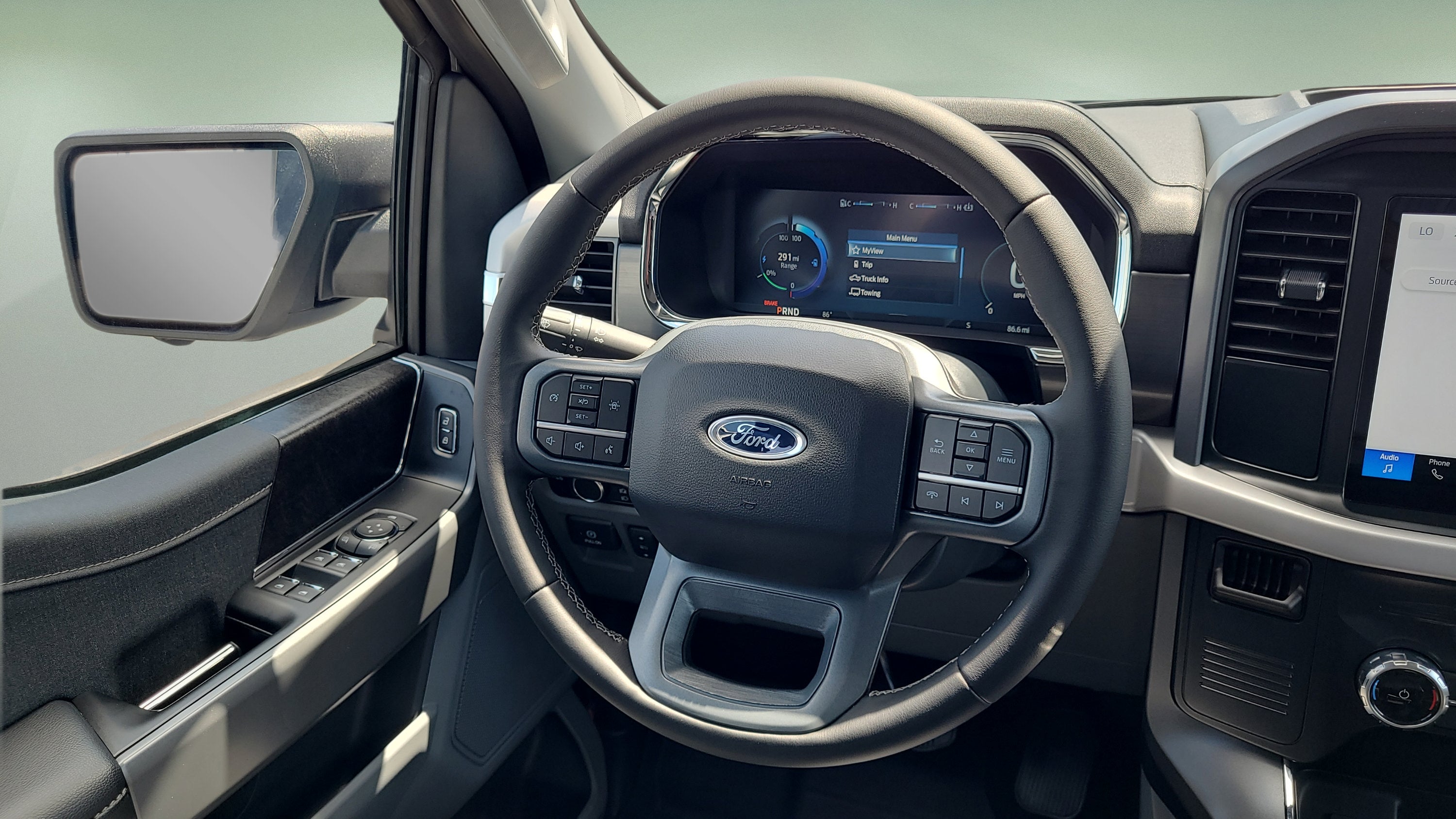 2023 Ford F-150 Lightning XLT