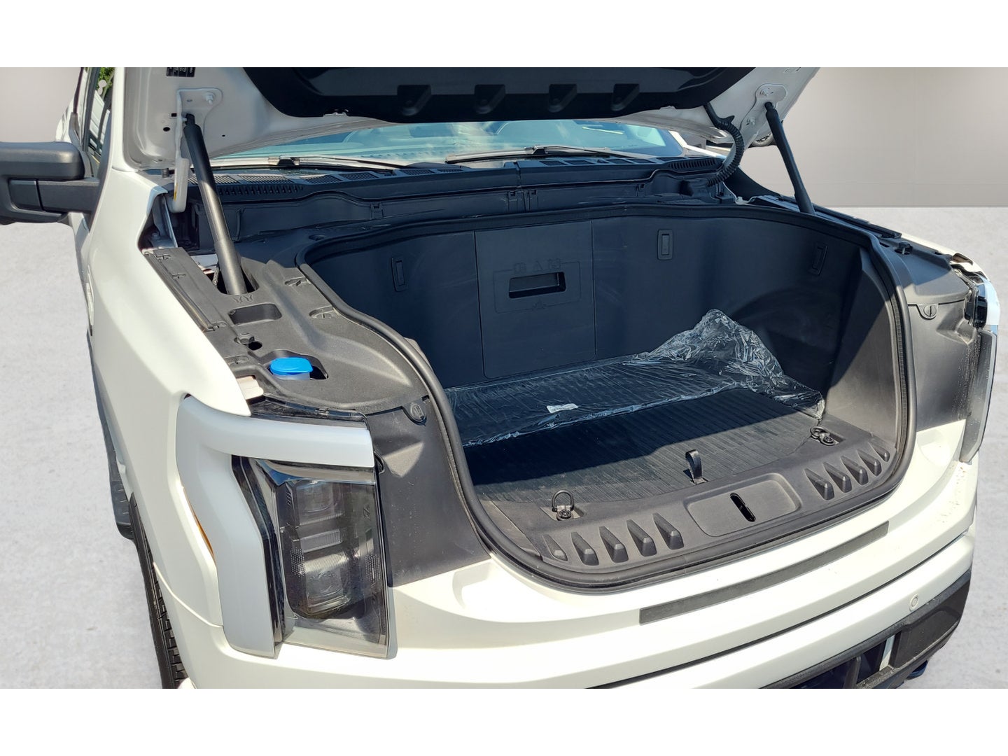 2023 Ford F-150 Lightning XLT