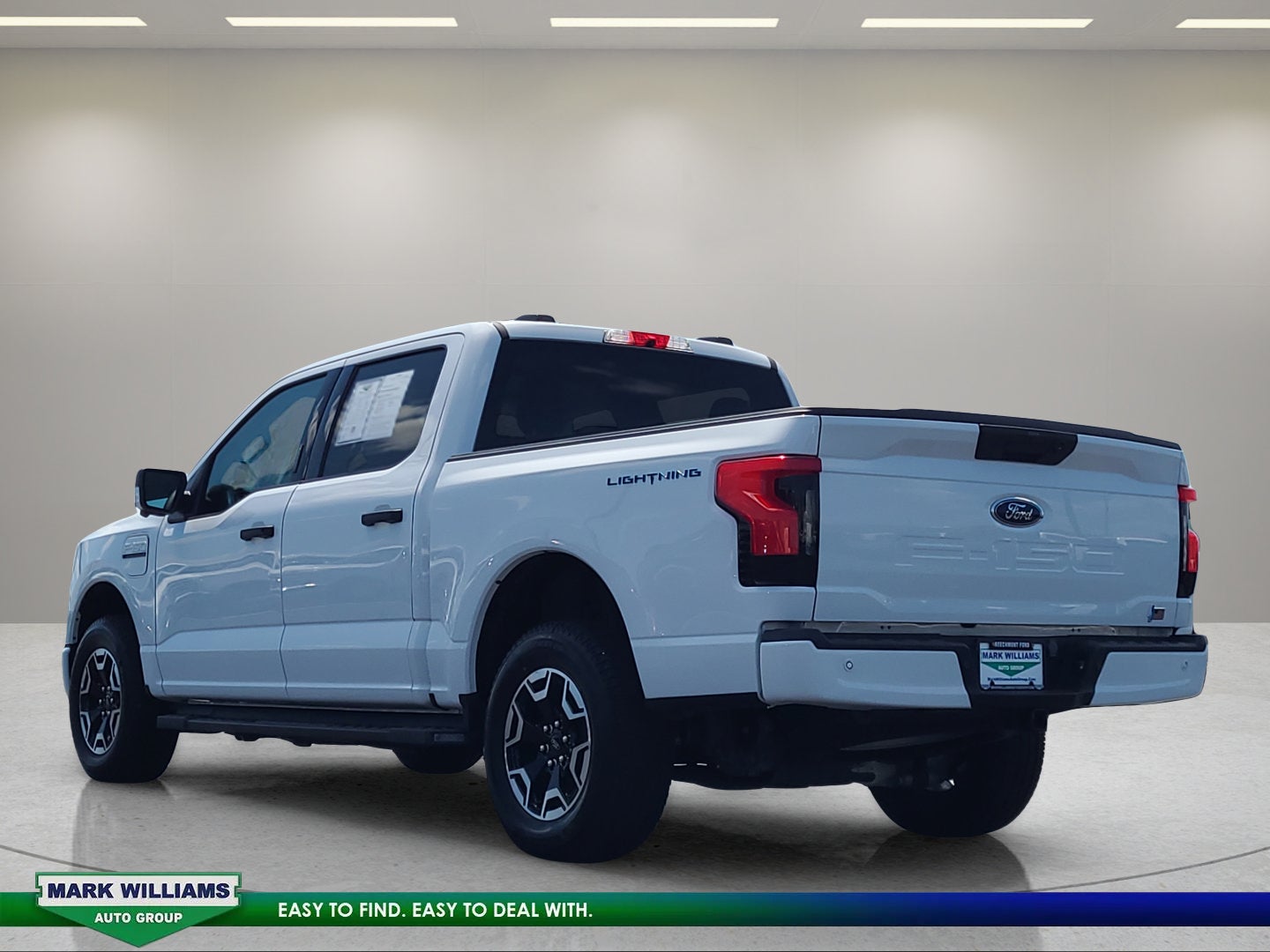 2023 Ford F-150 Lightning XLT