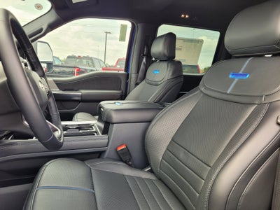 2026 Ford F-350SD Platinum DRW