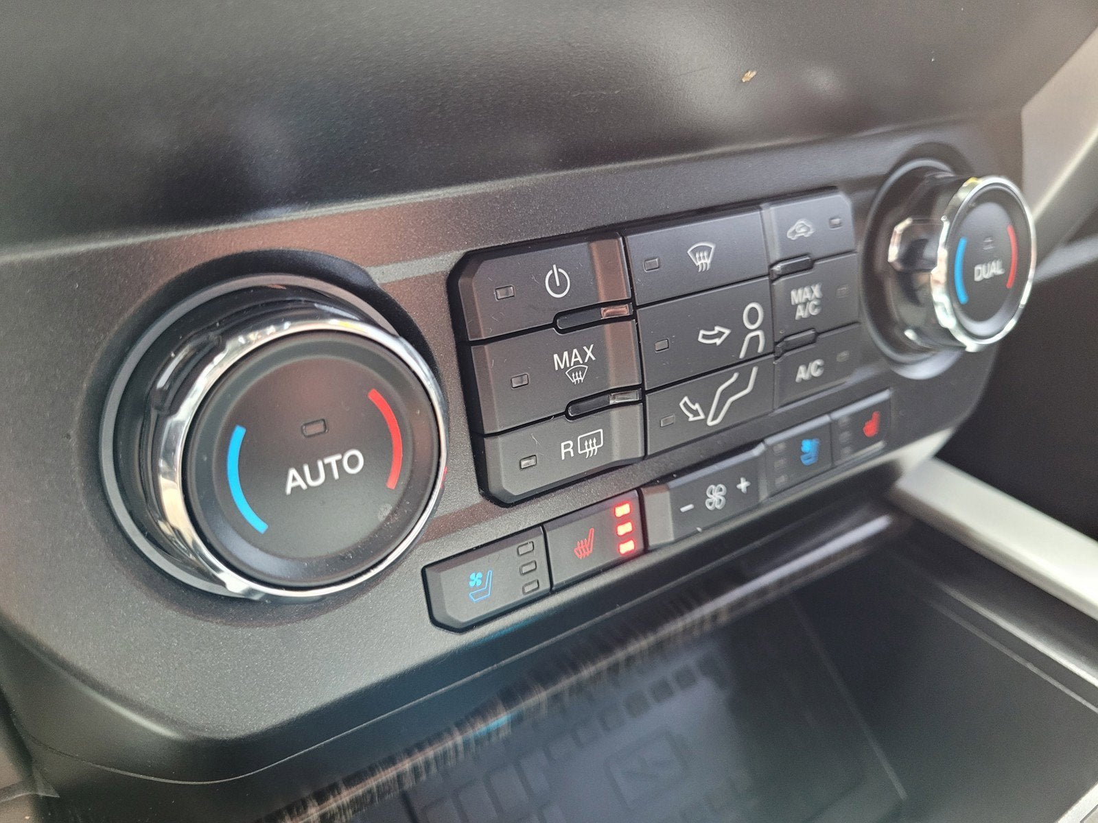 2020 Ford F-350SD Lariat DRW