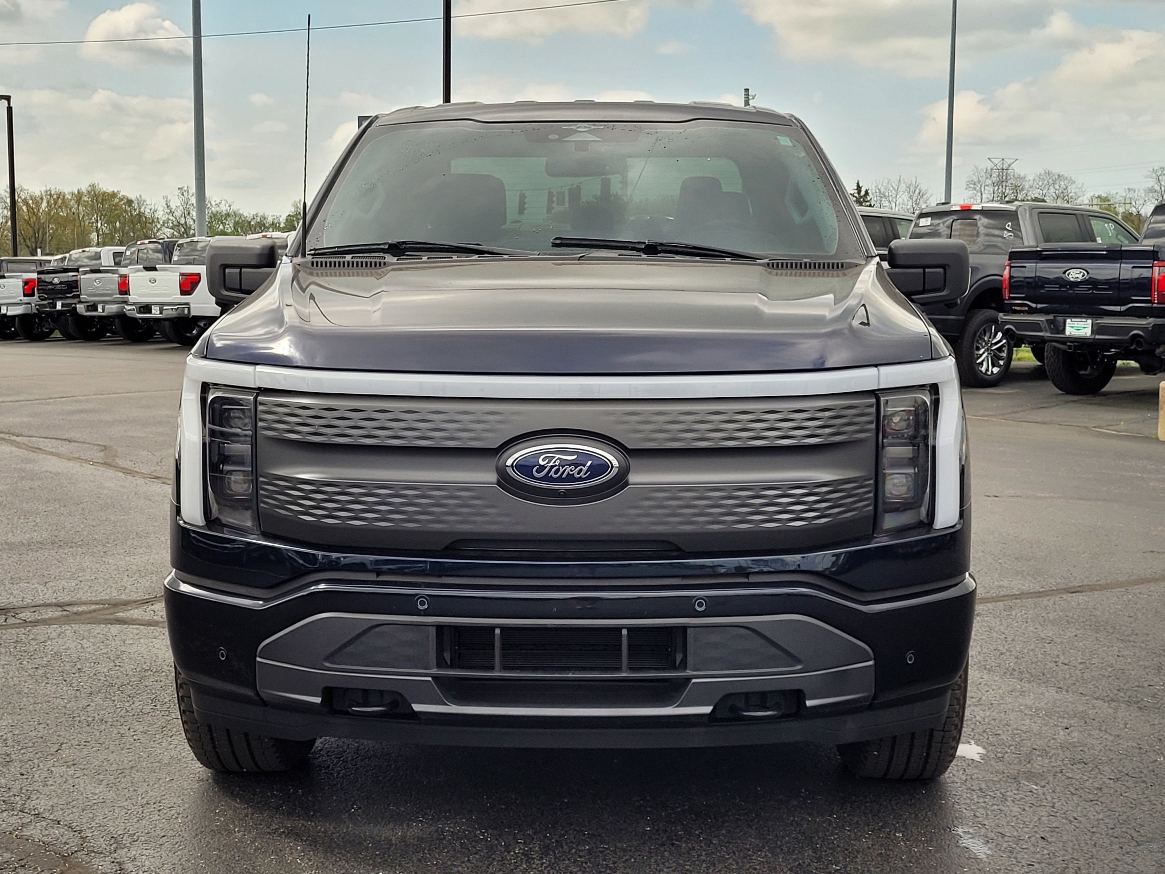 2023 Ford F-150 Lightning XLT
