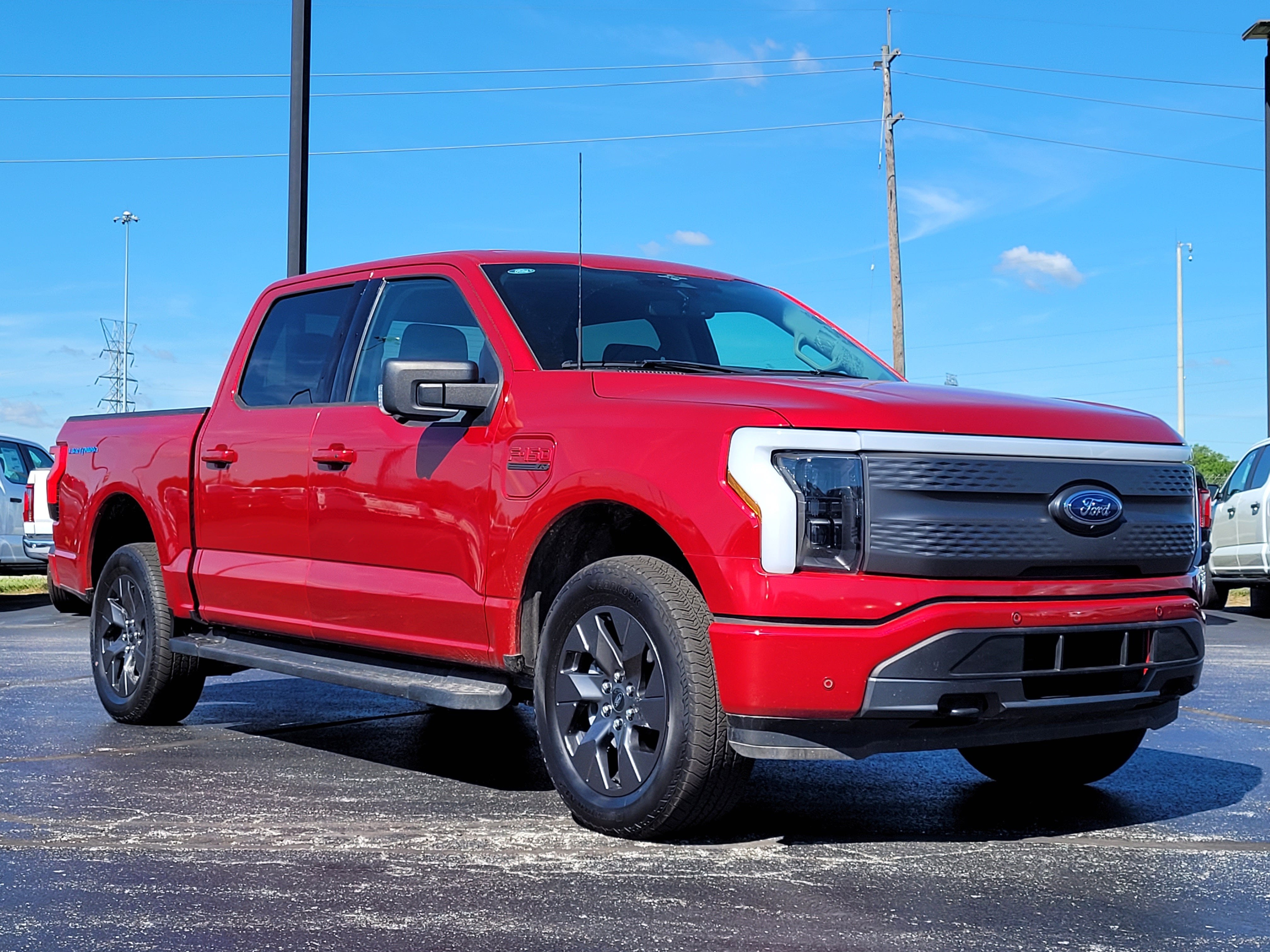 2023 Ford F-150 Lightning XLT