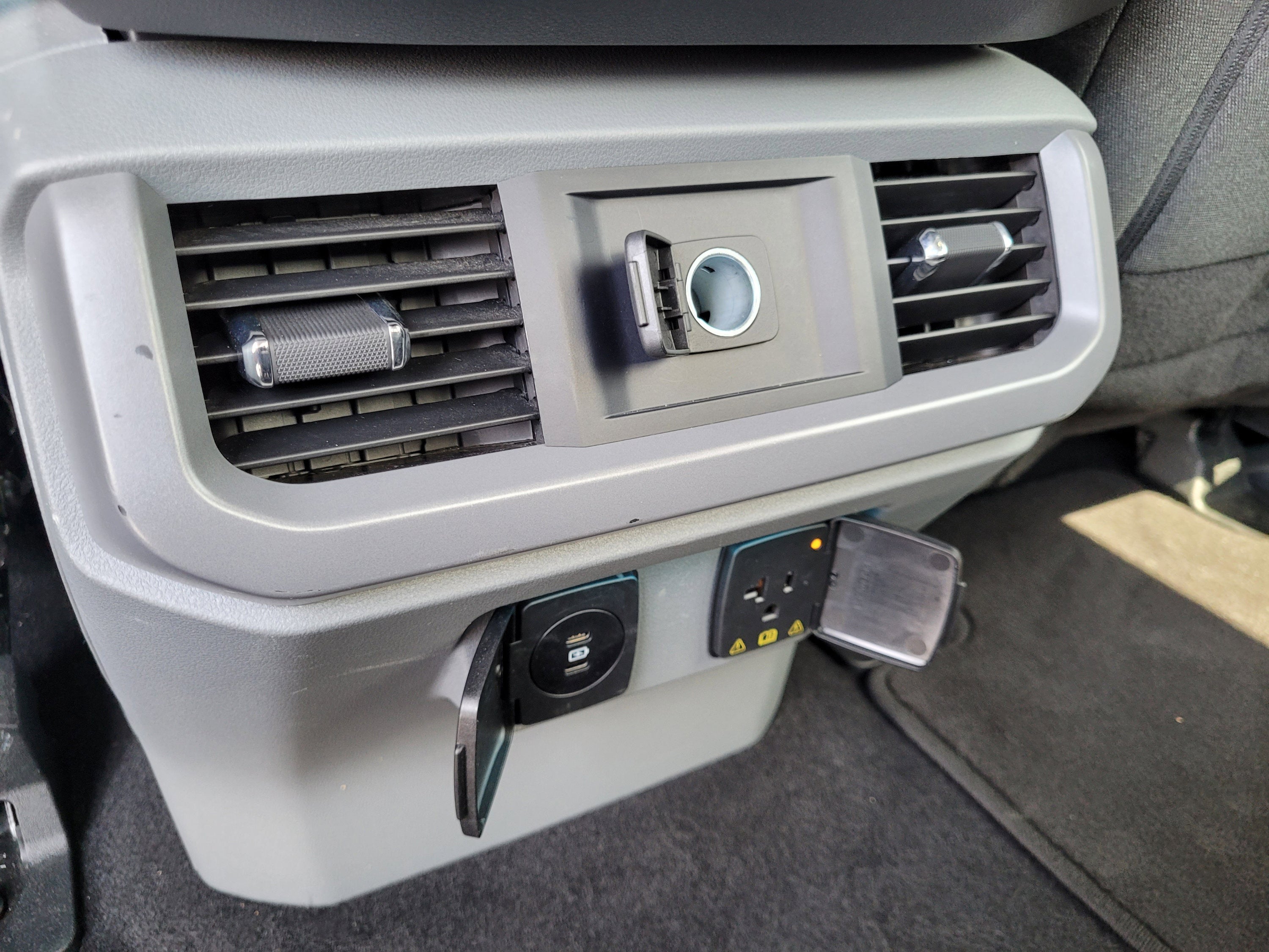 2024 Ford F-150 Lightning XLT