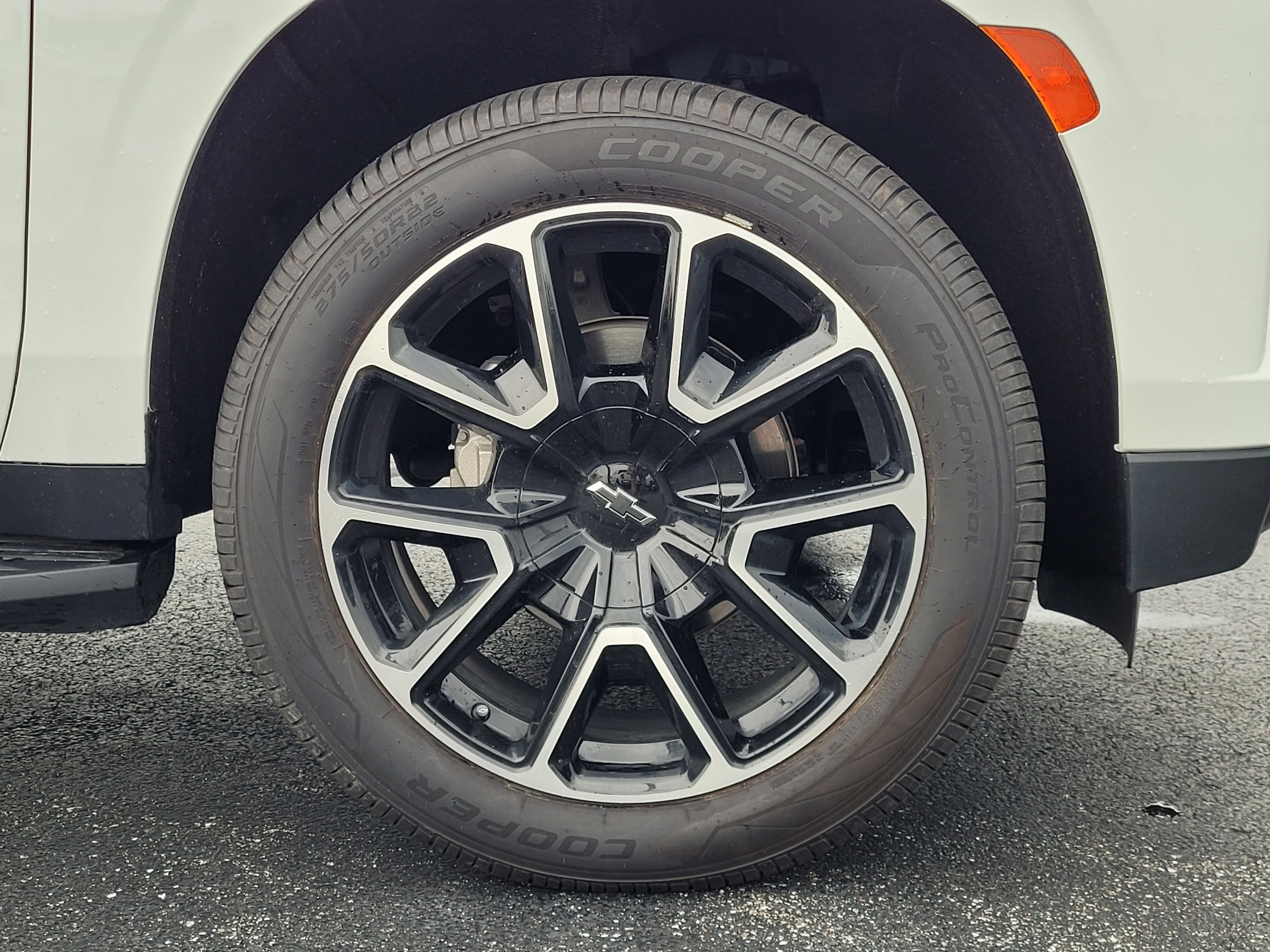 2024 Chevrolet Suburban RST