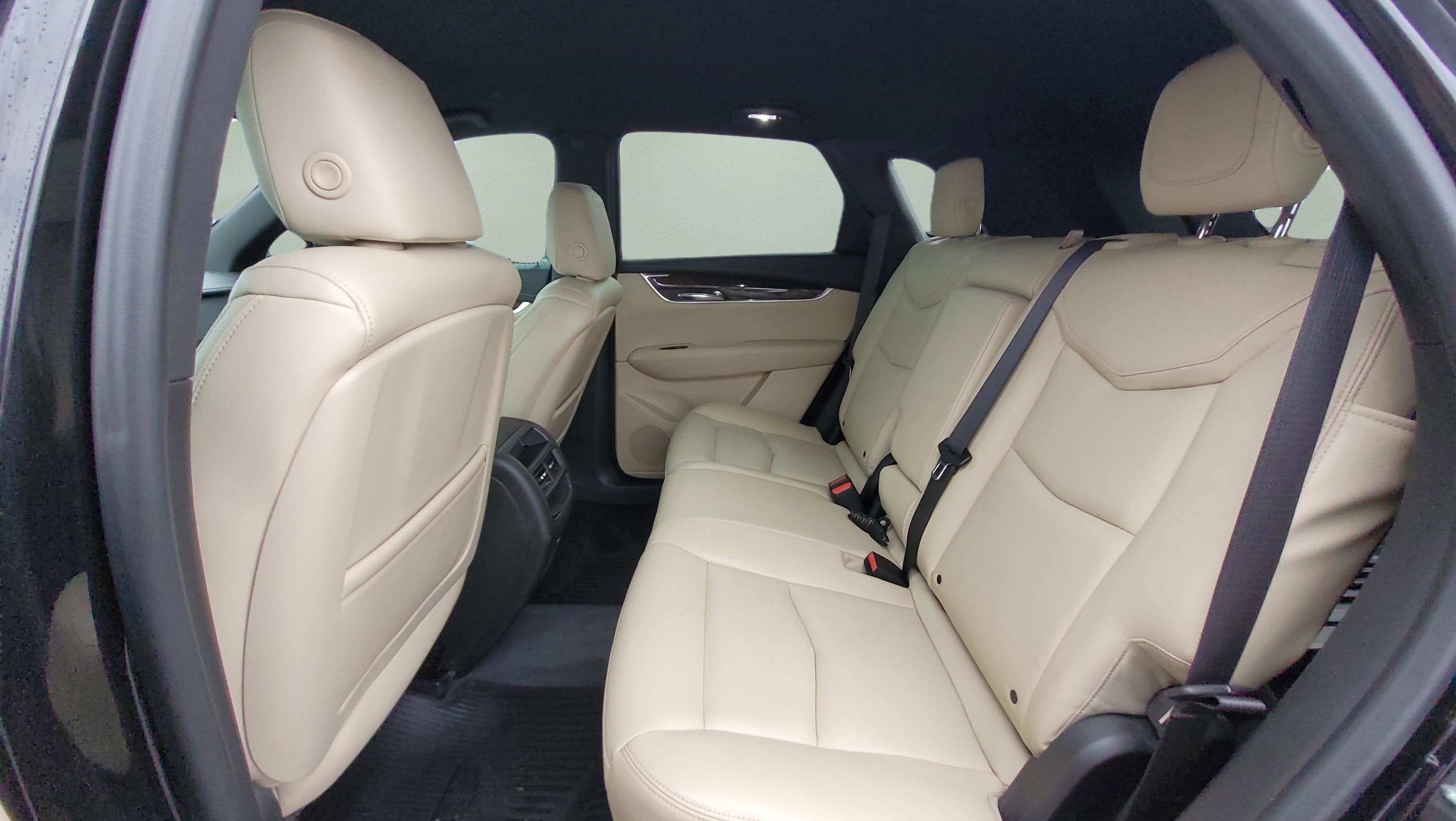 2017 Cadillac XT5 Base