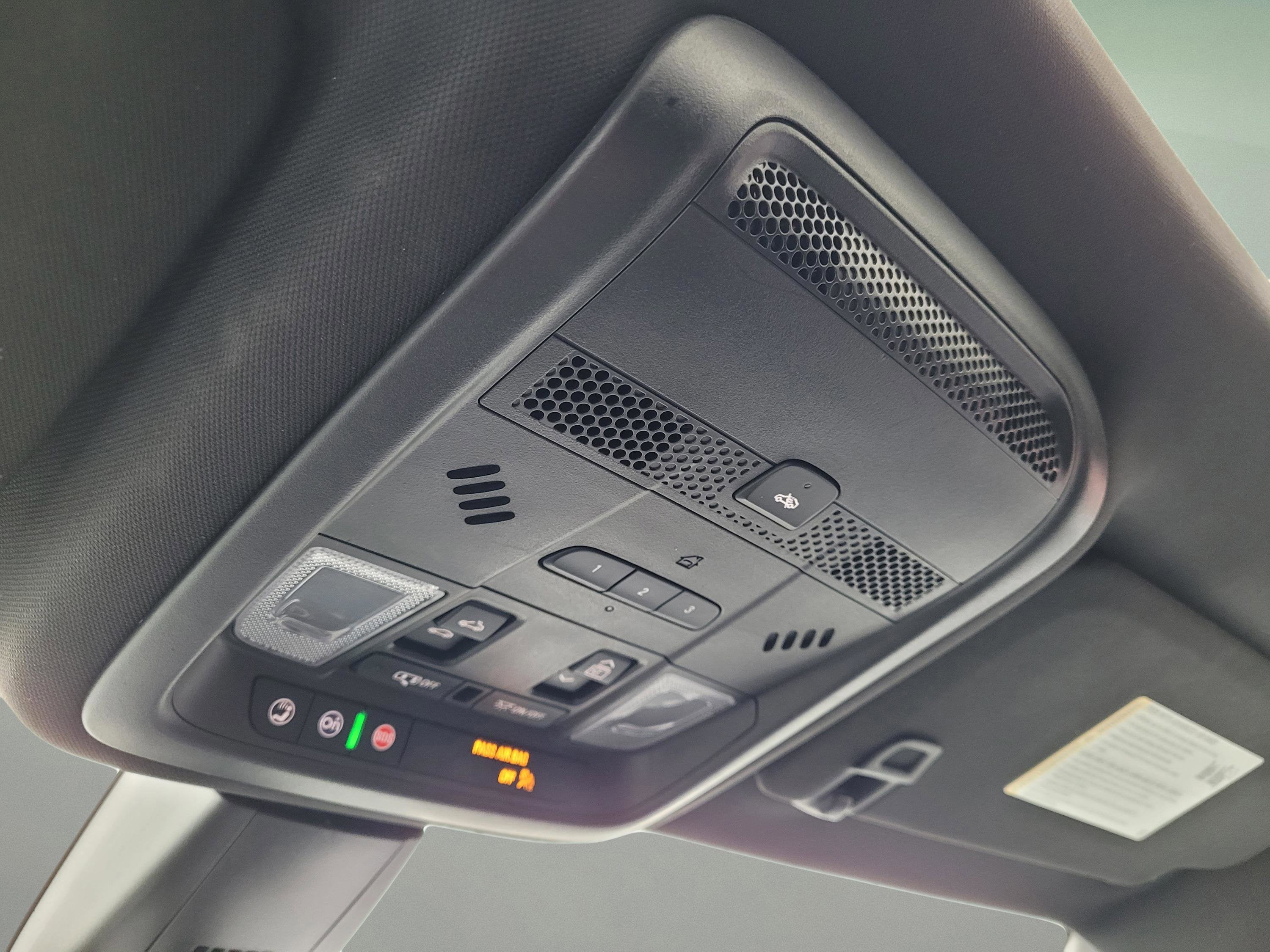 2020 Cadillac XT6 Sport