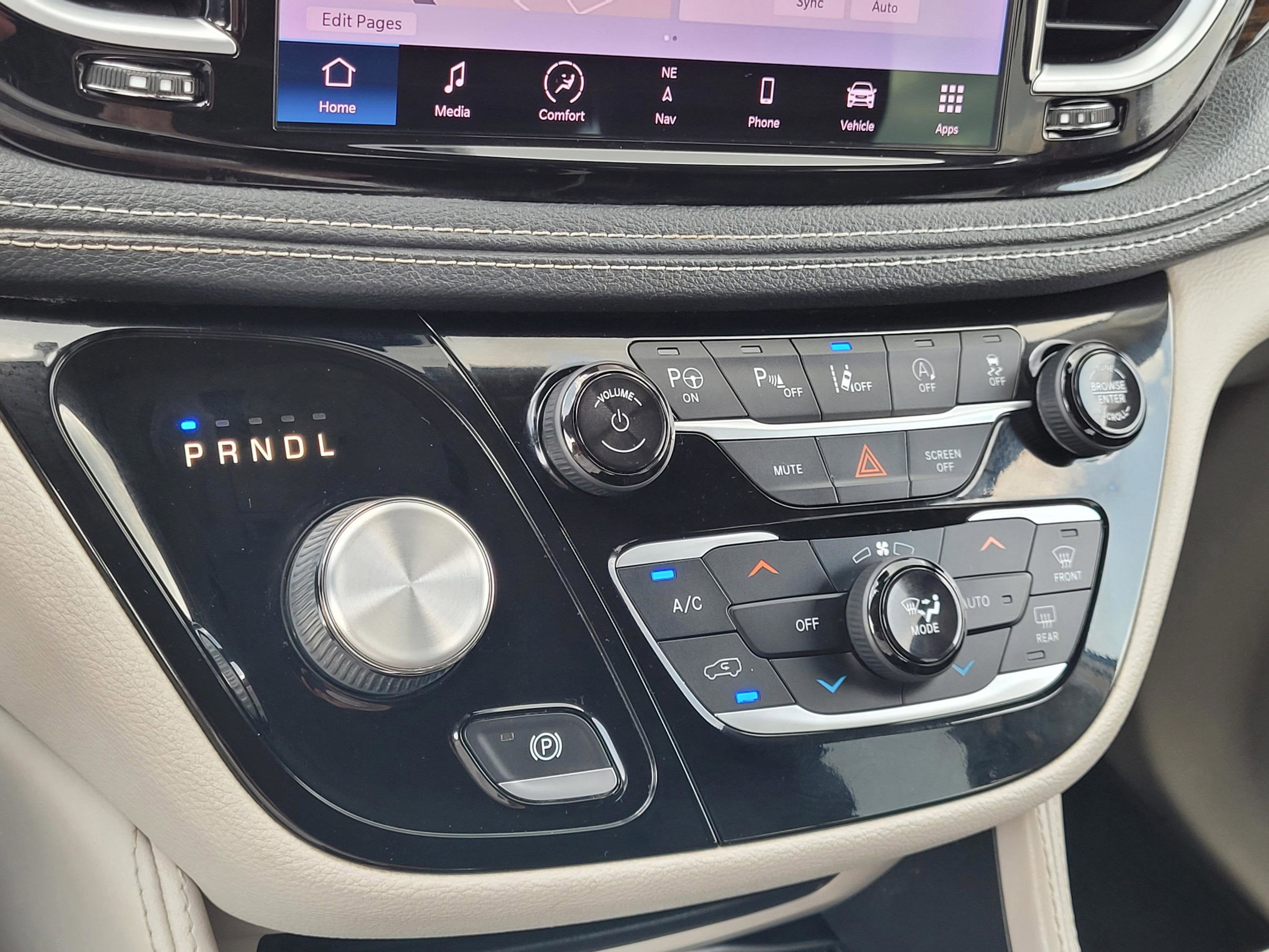 2022 Chrysler Pacifica Limited