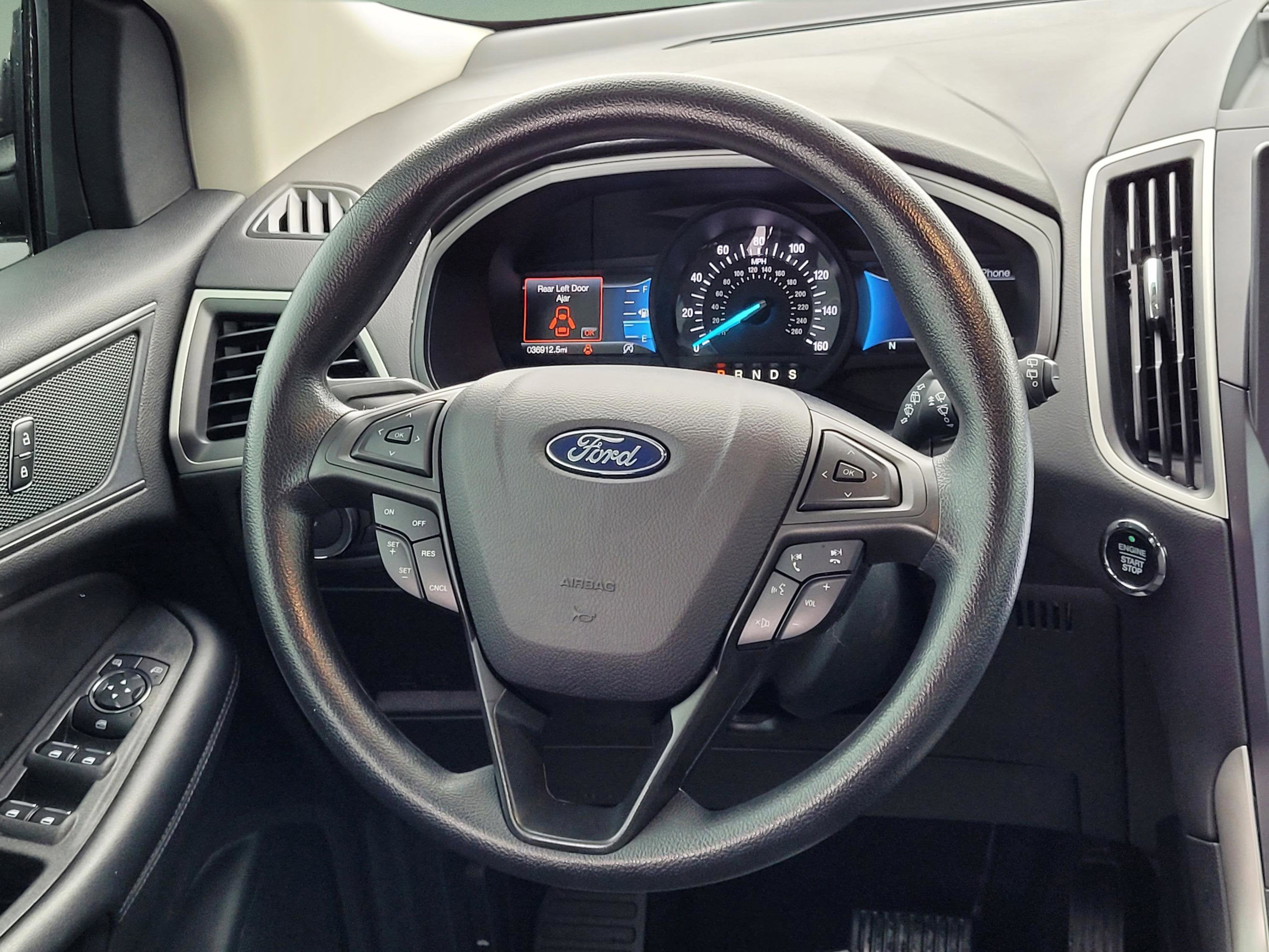 2023 Ford Edge SE