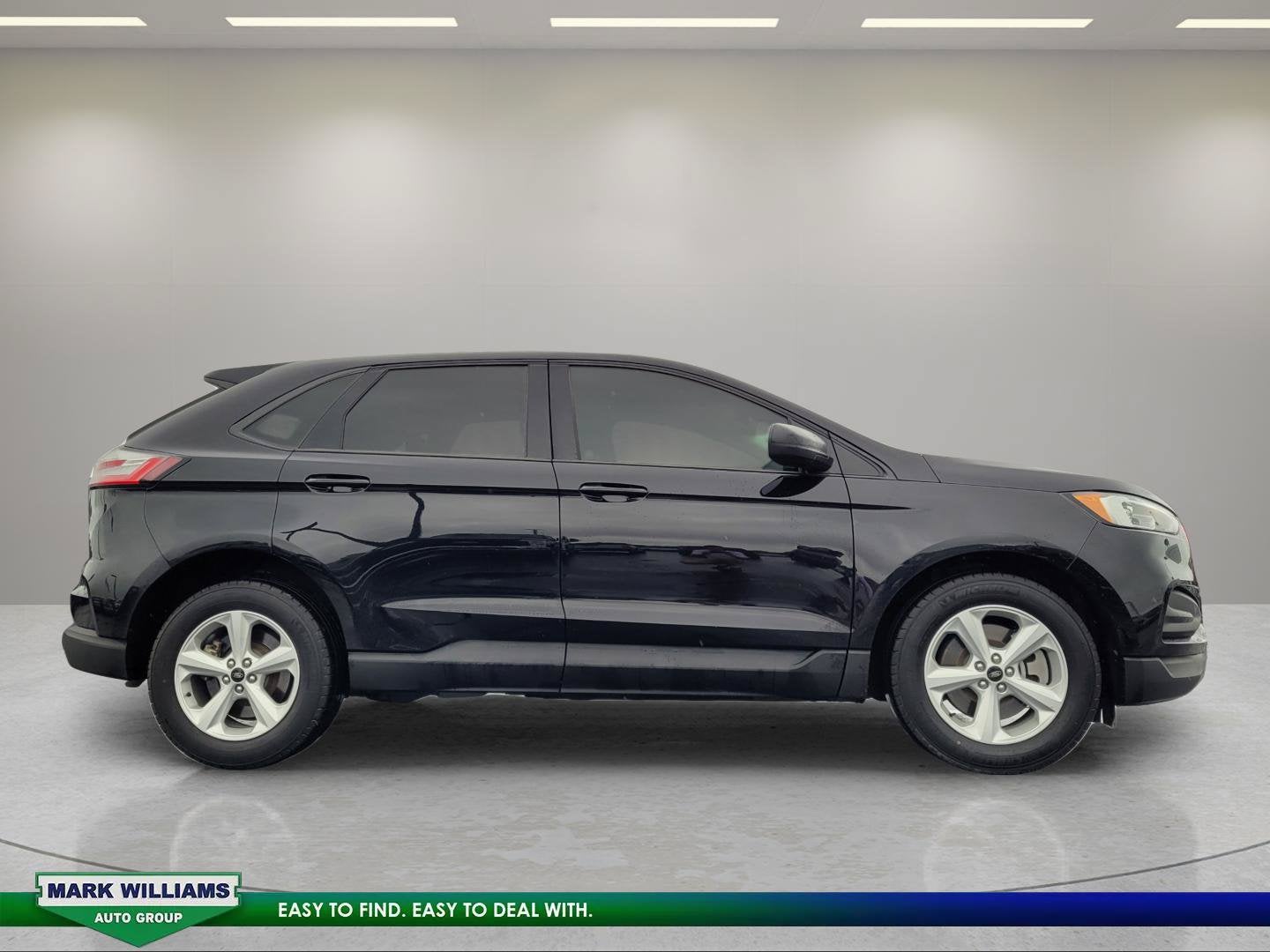 2023 Ford Edge SE