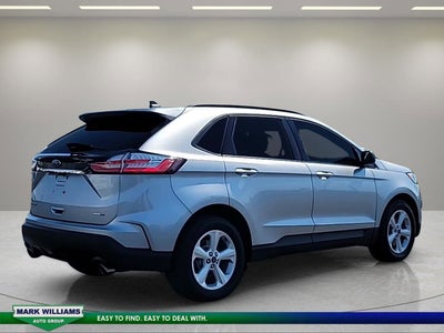 2020 Ford Edge SE