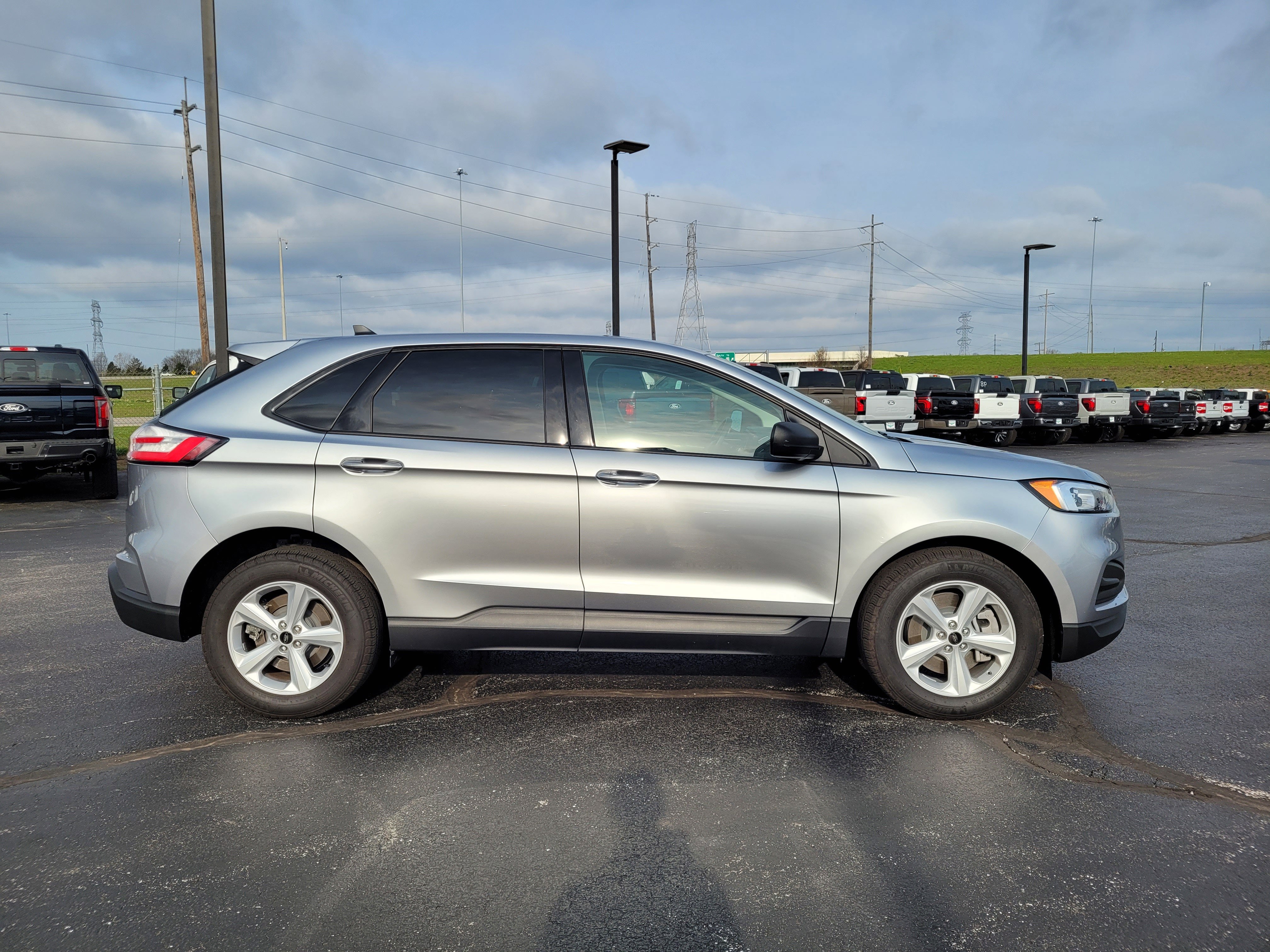 2024 Ford Edge SE