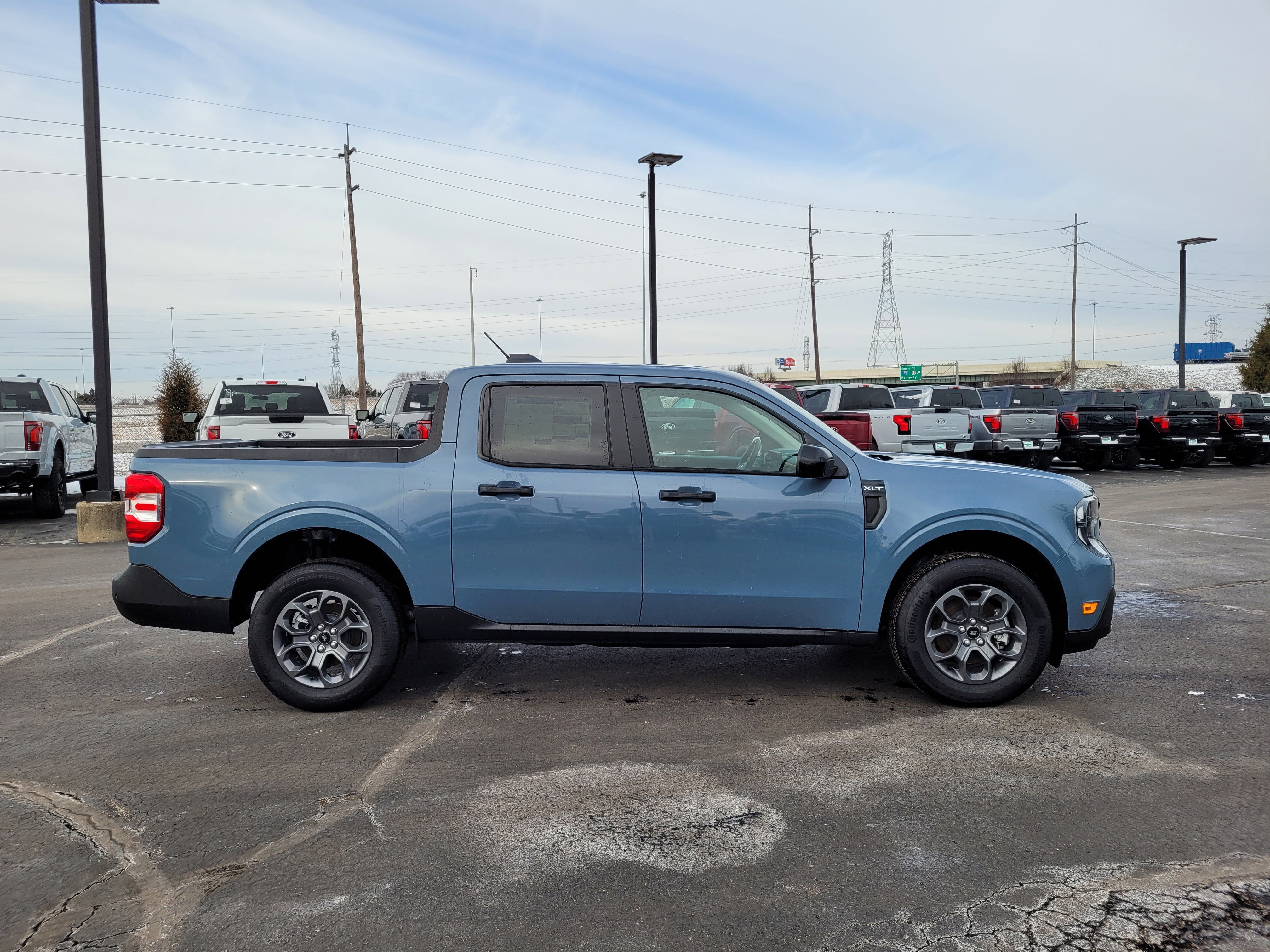 2025 Ford Maverick XLT