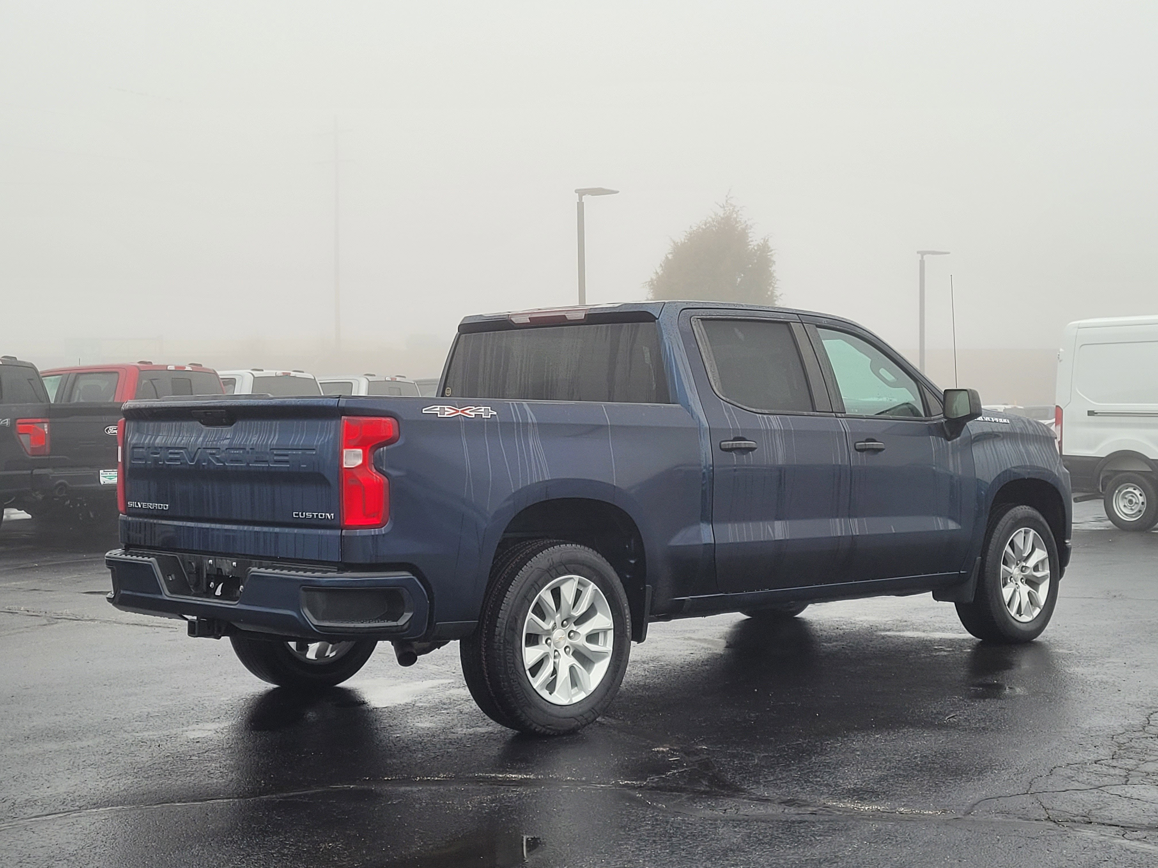 2021 Chevrolet Silverado 1500 Custom