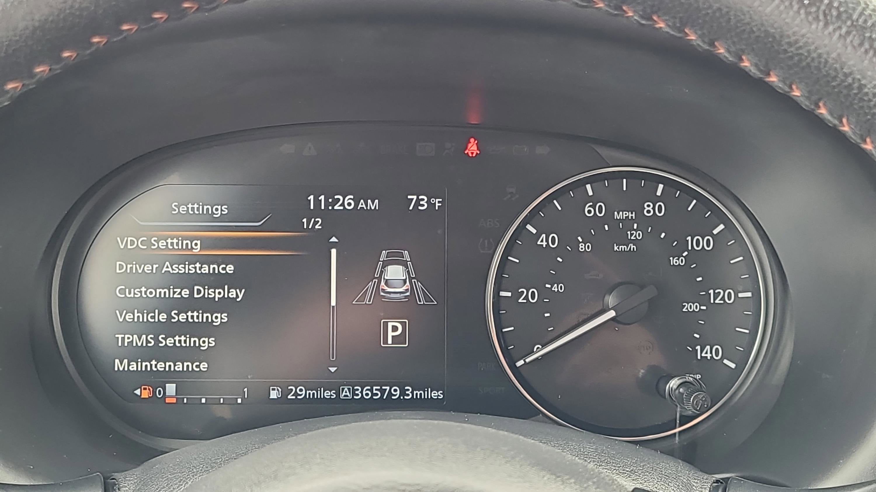 2022 Nissan Kicks SR