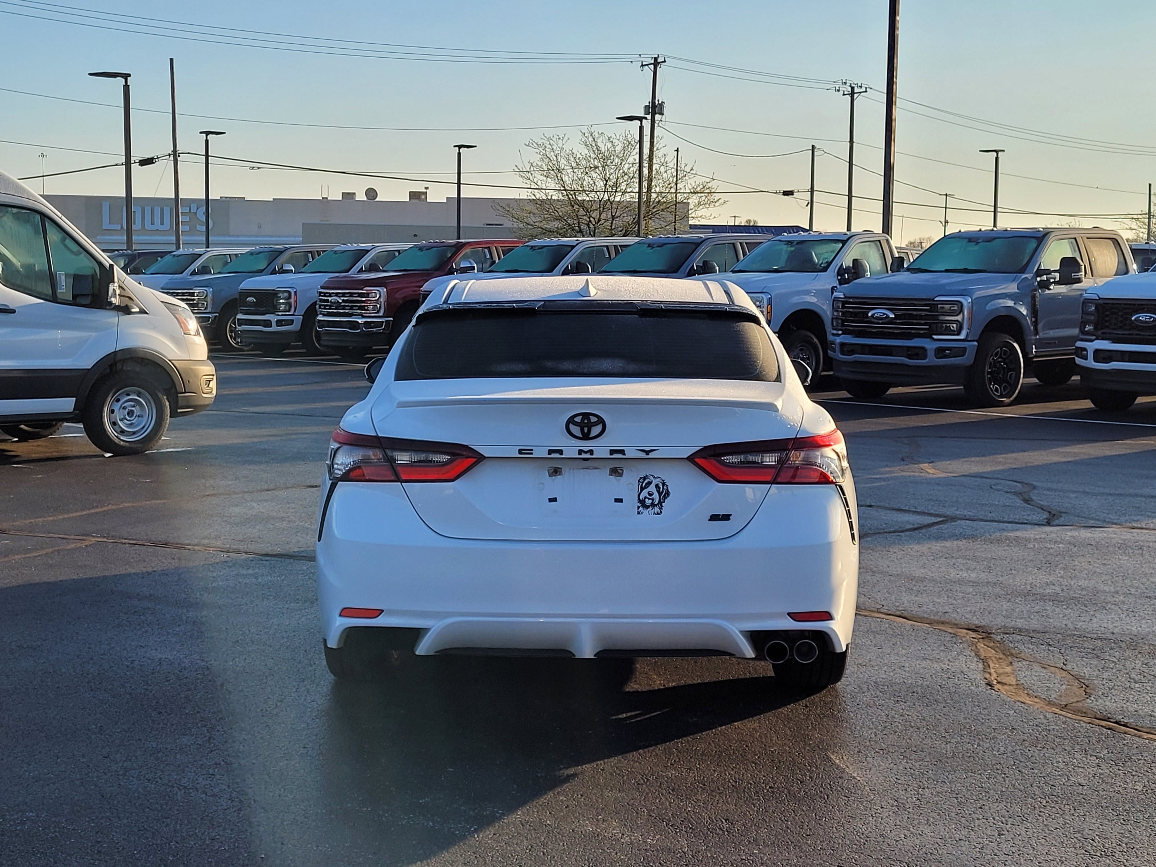 2023 Toyota Camry SE