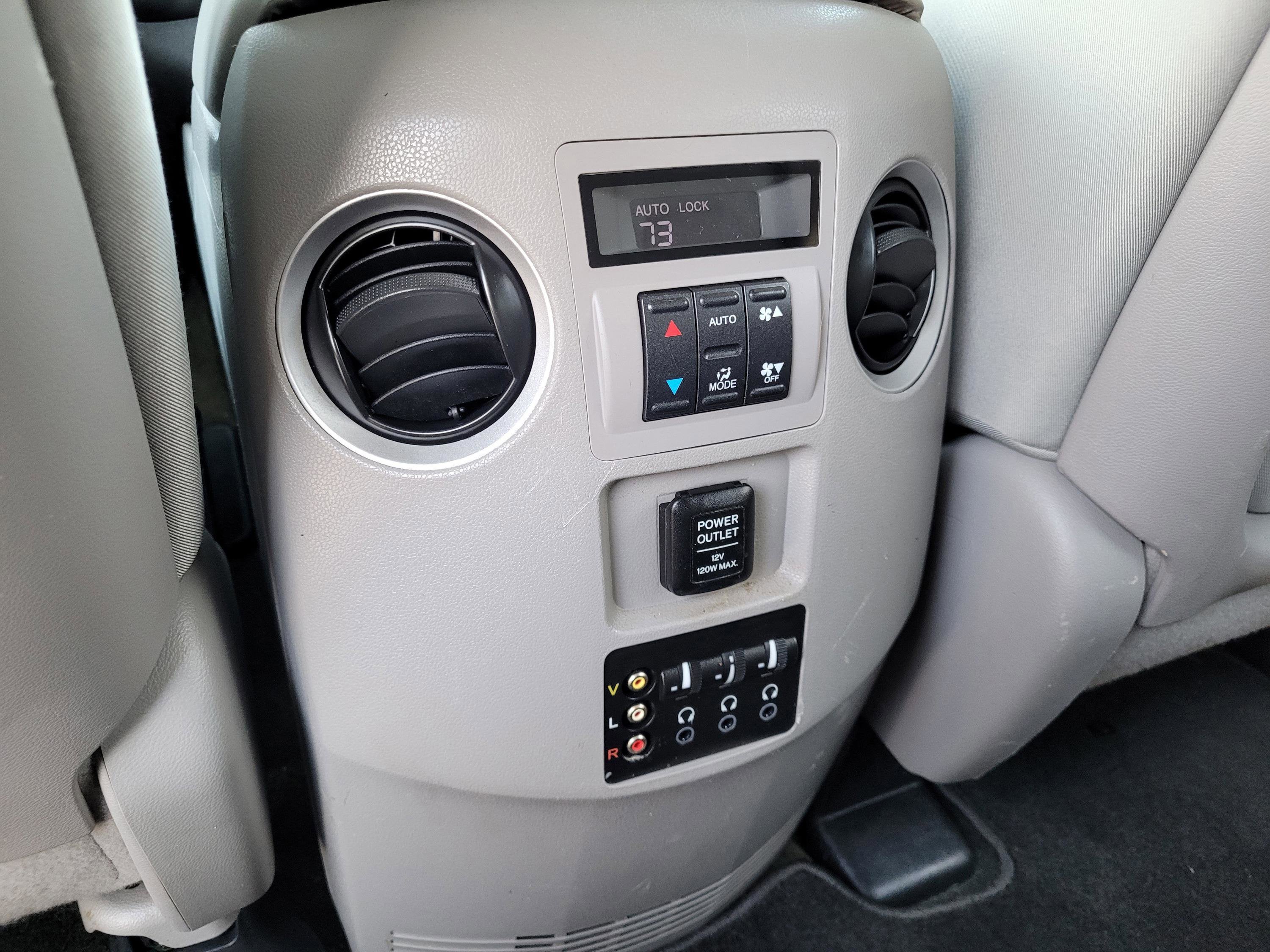 2015 Honda Pilot SE