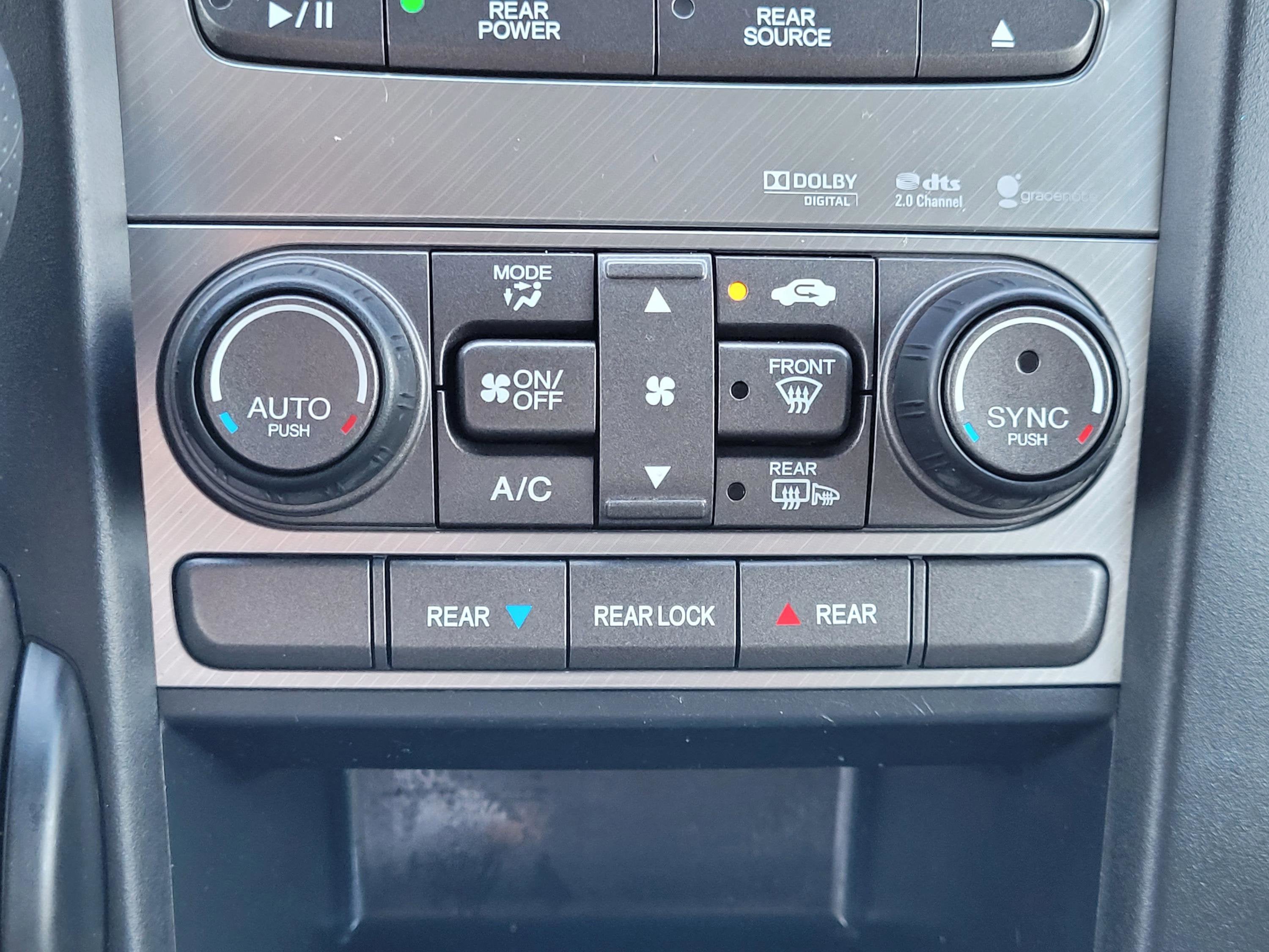 2015 Honda Pilot SE