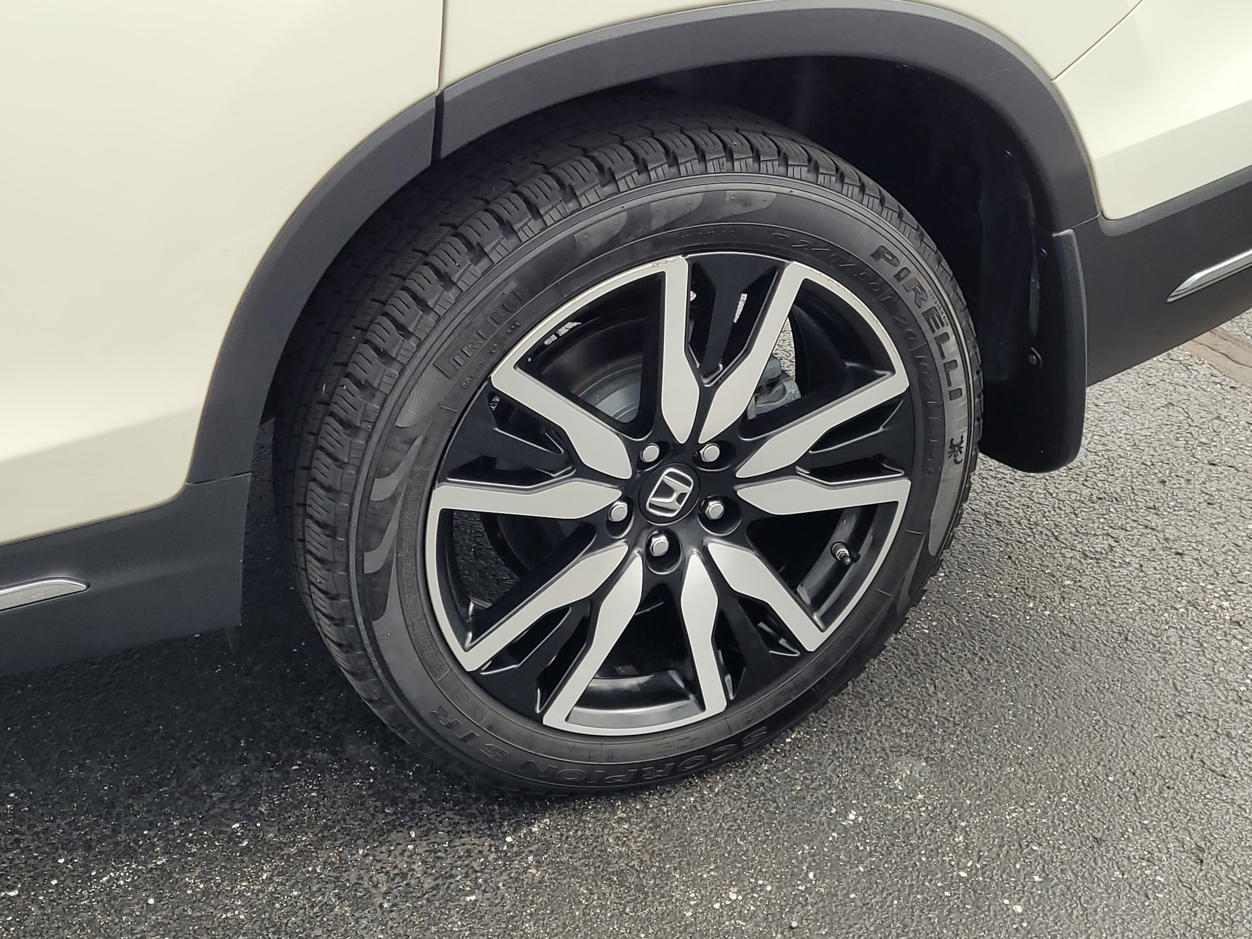 2019 Honda Pilot Touring 7 Passenger