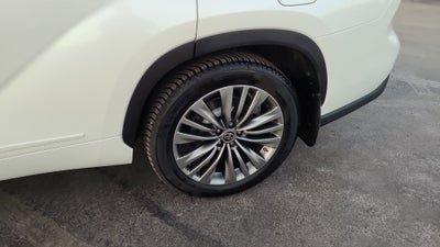 2020 Toyota Highlander Platinum