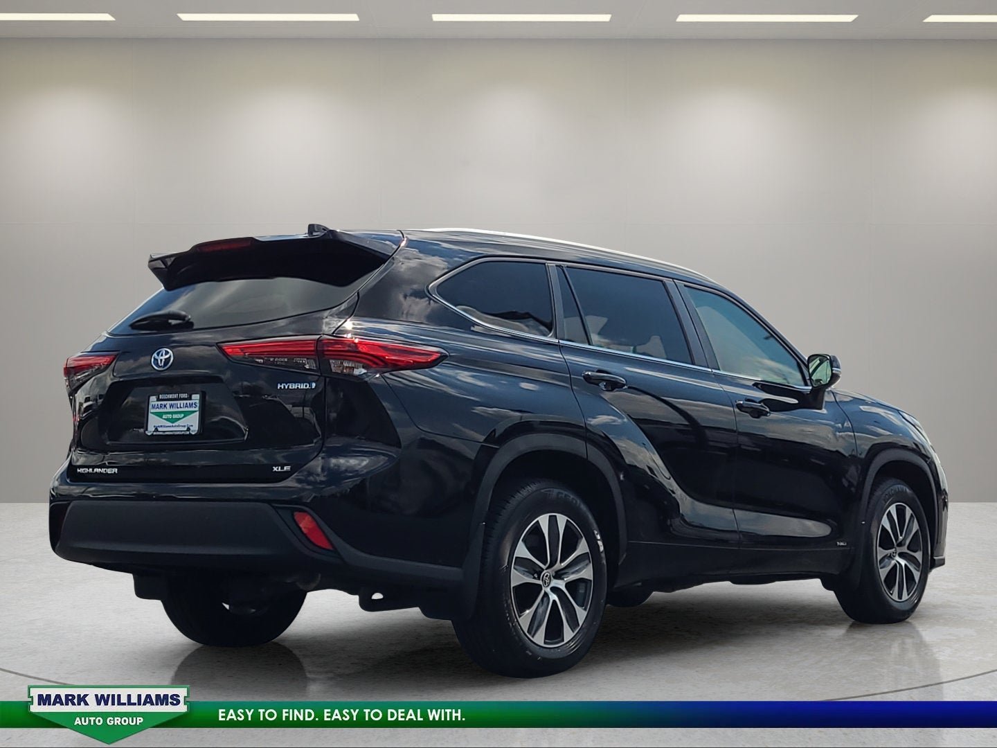 2023 Toyota Highlander Hybrid XLE