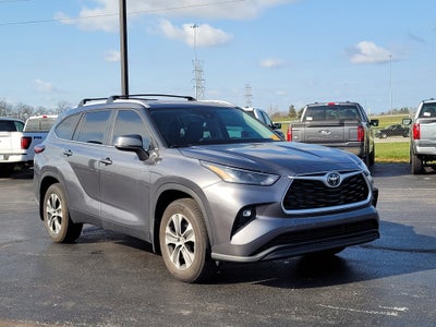 2024 Toyota Highlander XLE